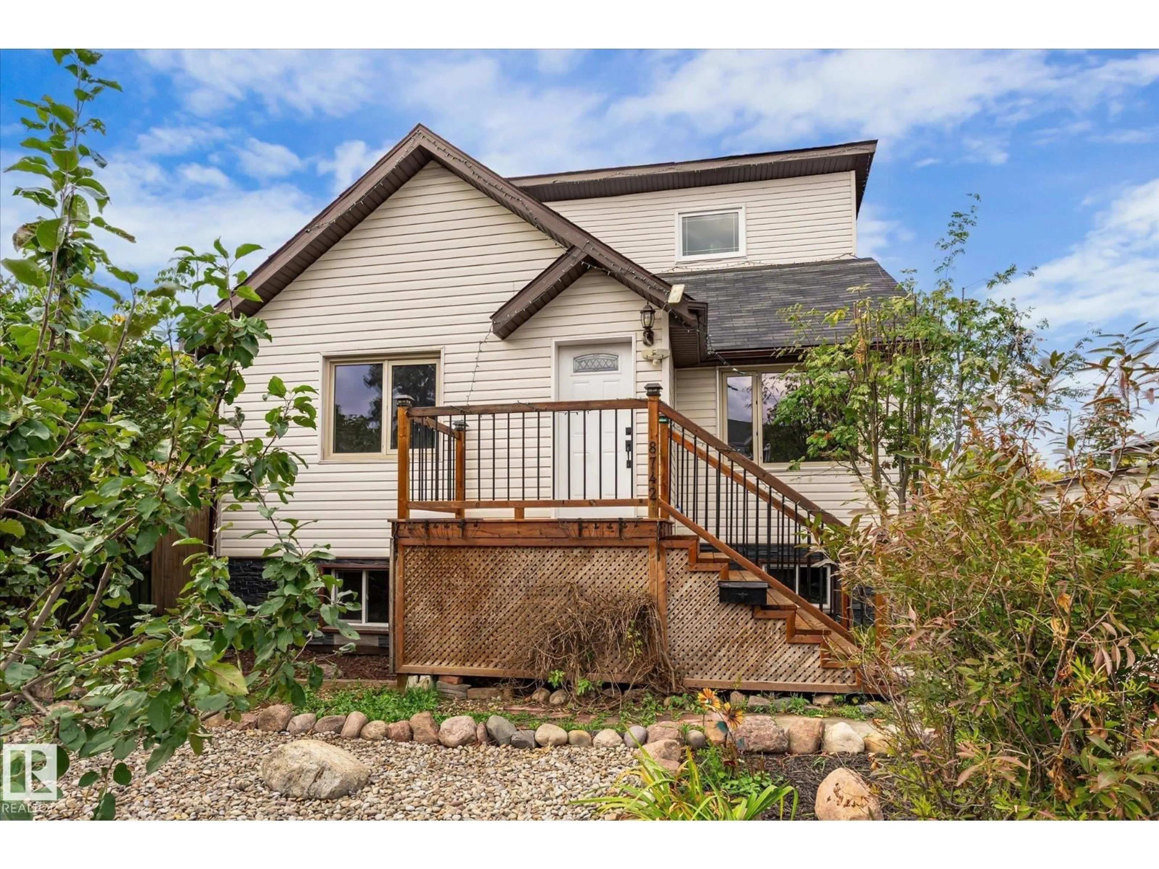 Home with vinyl exterior material, street for 8742 151 ST, Edmonton Alberta T5R1H9