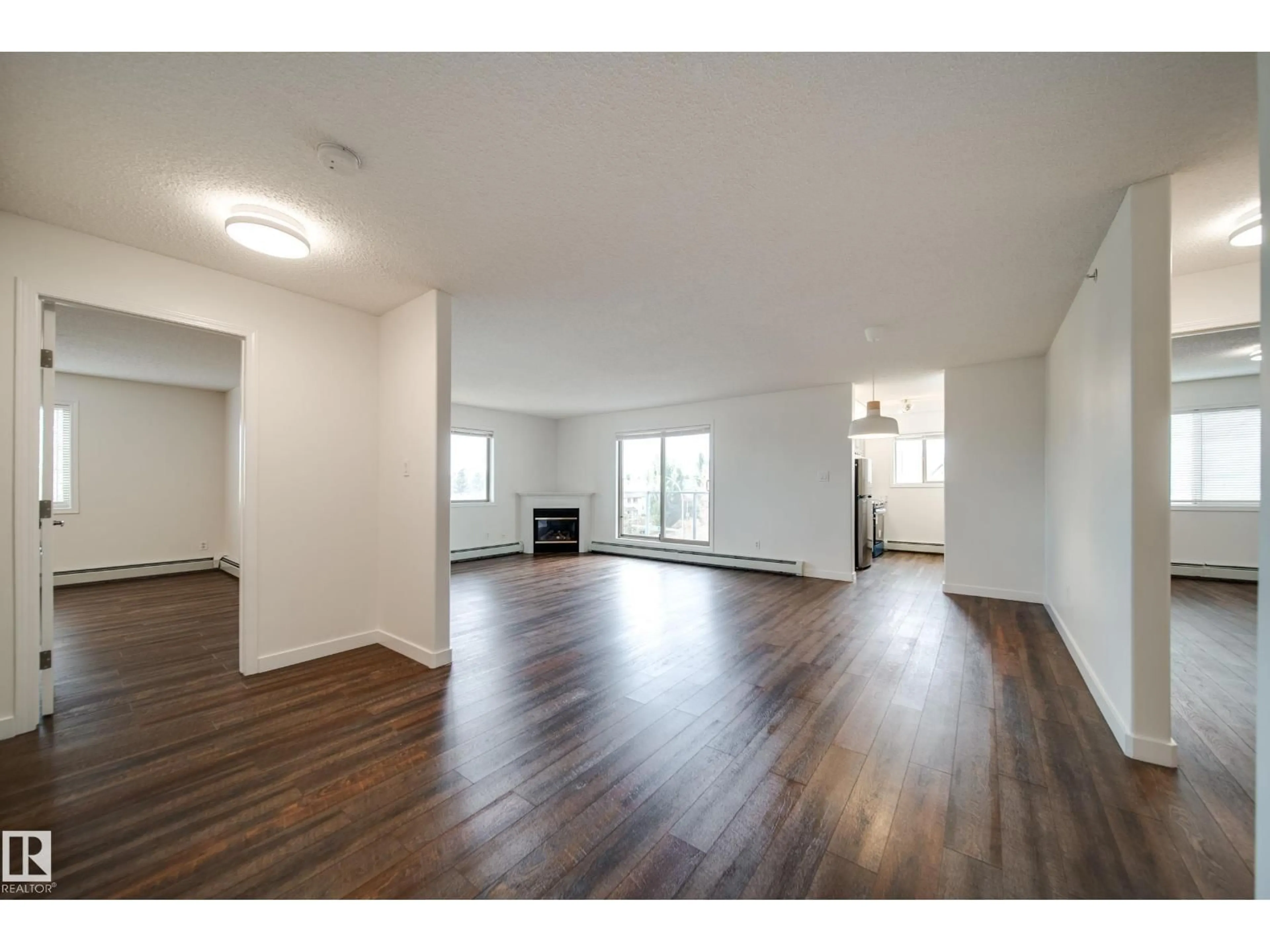 A pic of a room for #434 - 2903 RABBIT HILL RD, Edmonton Alberta T6R3A3