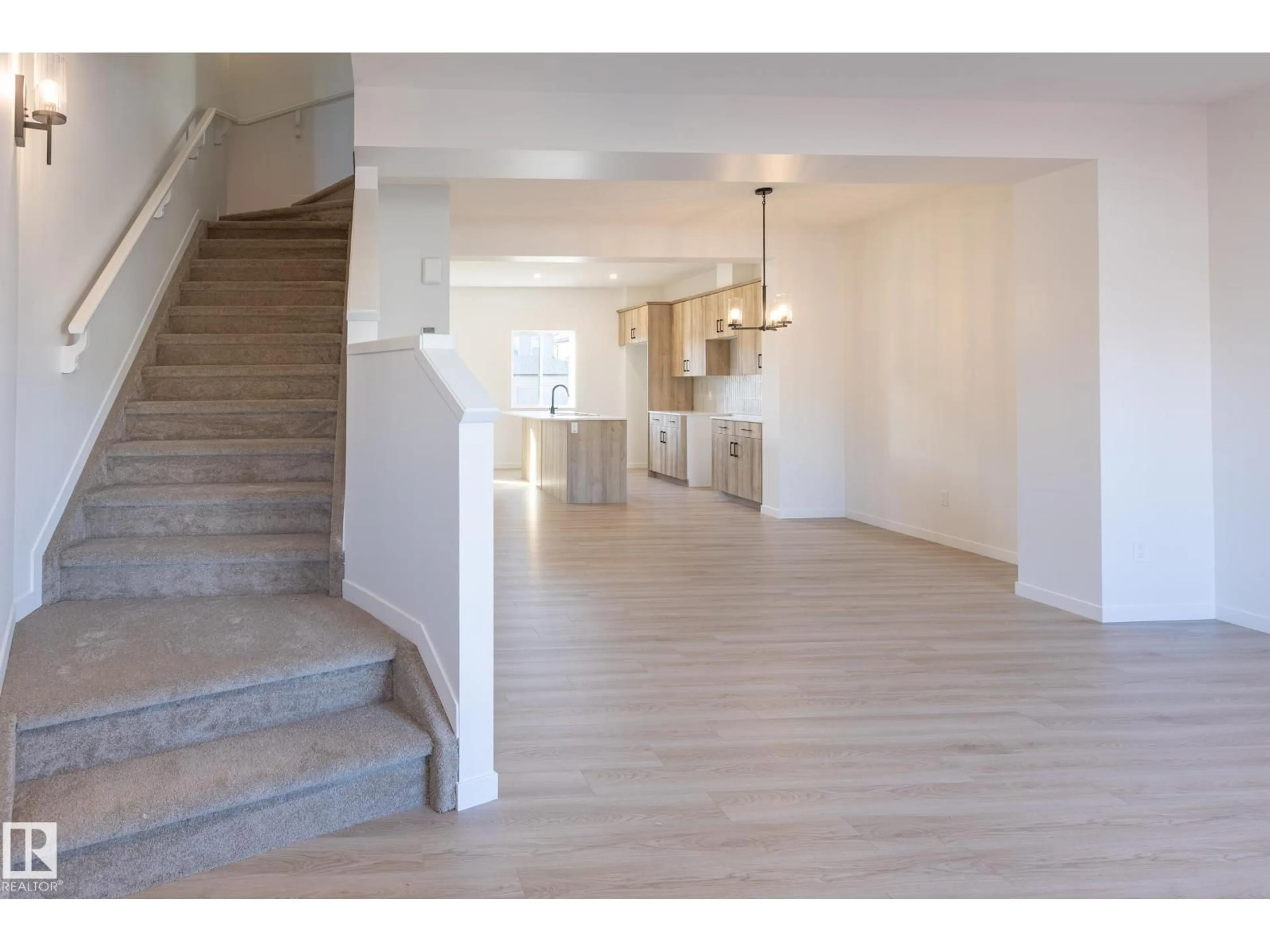 Unknown for 213 WATTLE RD, Leduc Alberta T9E0V1