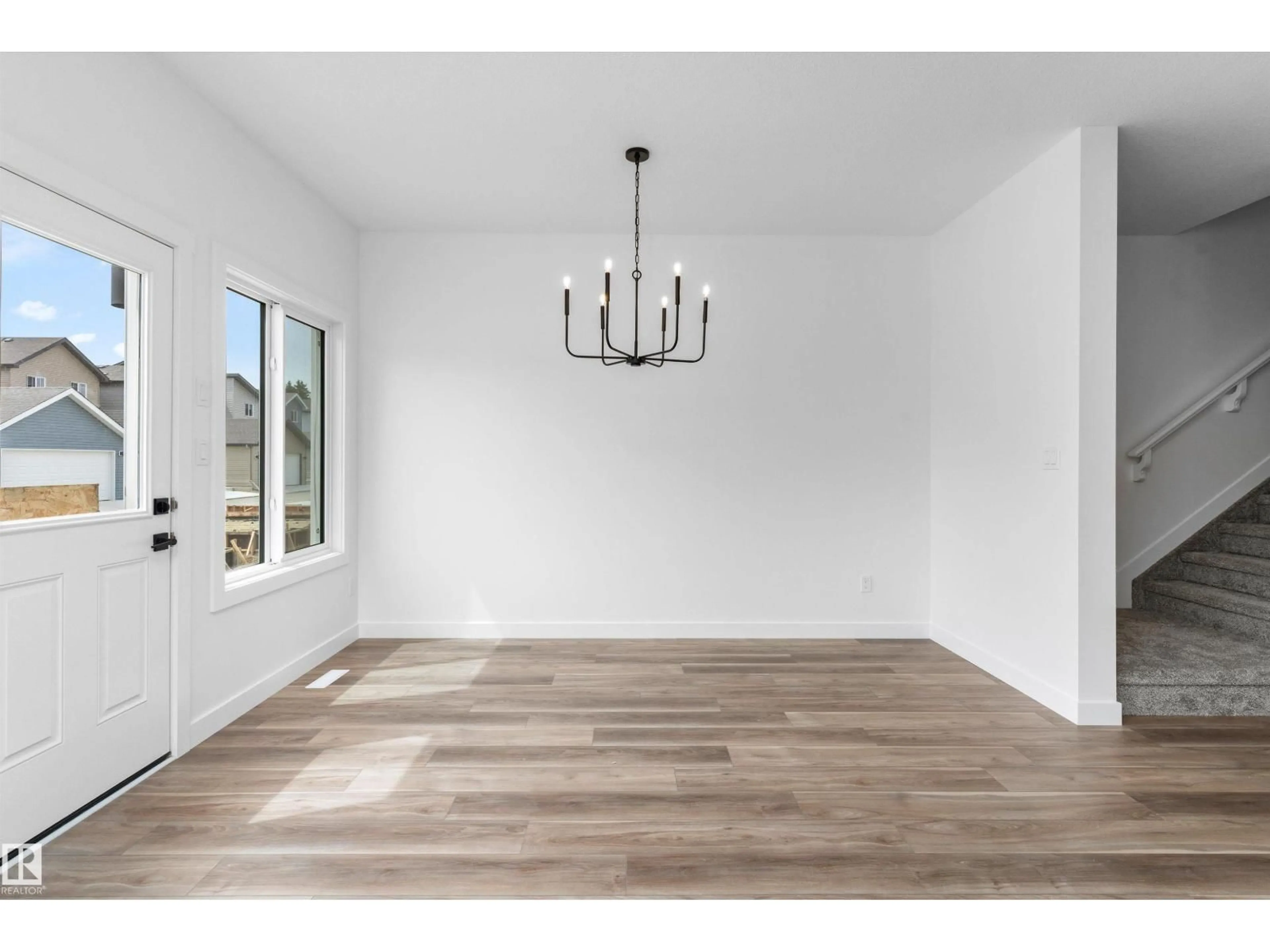 A pic of a room for 20615 43 AV, Edmonton Alberta T6M3E3