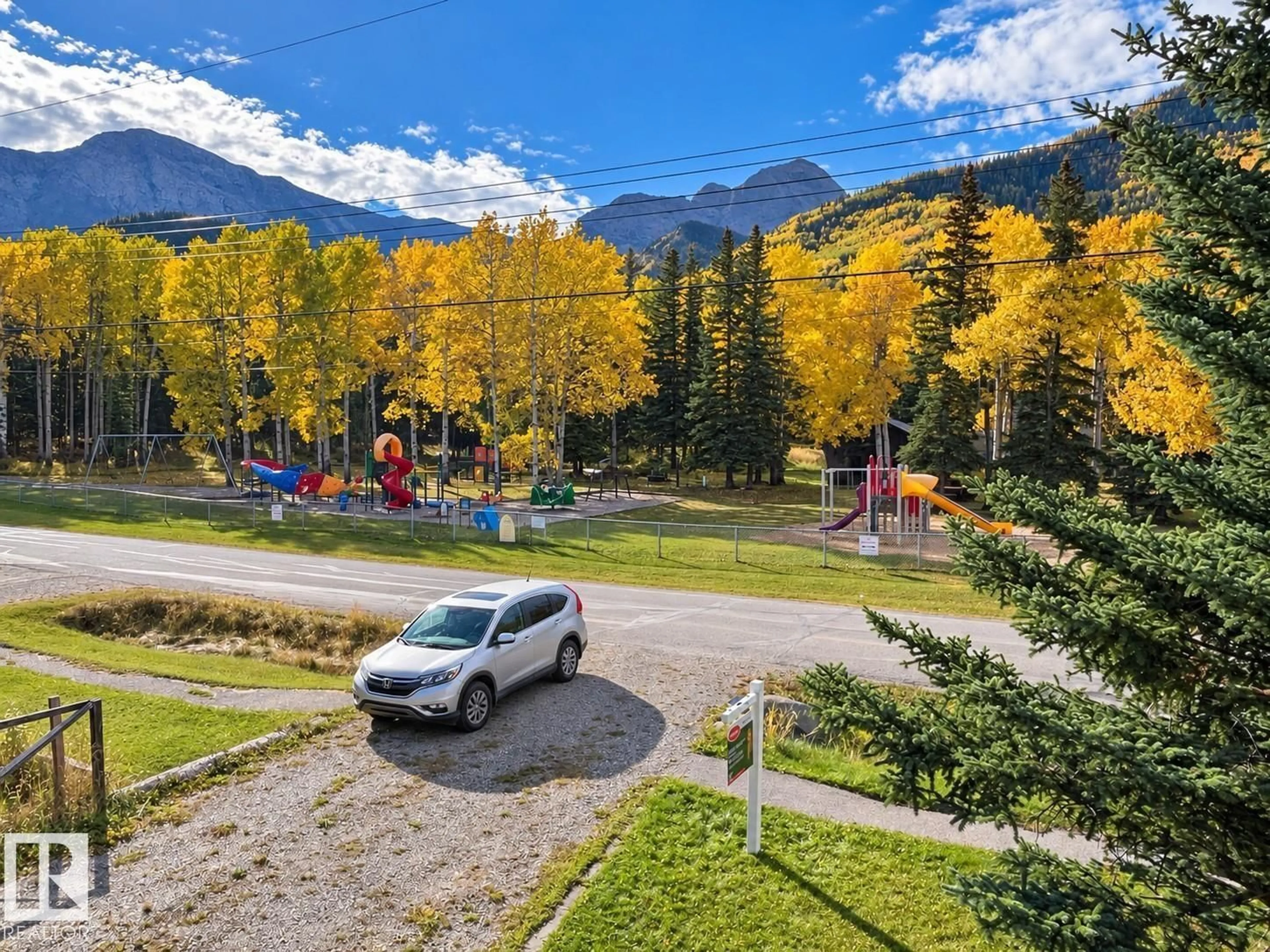 A pic from outside/outdoor area/front of a property/back of a property/a pic from drone, mountain view for 4933 CENTRE ST, Brule Alberta T7V1Z1