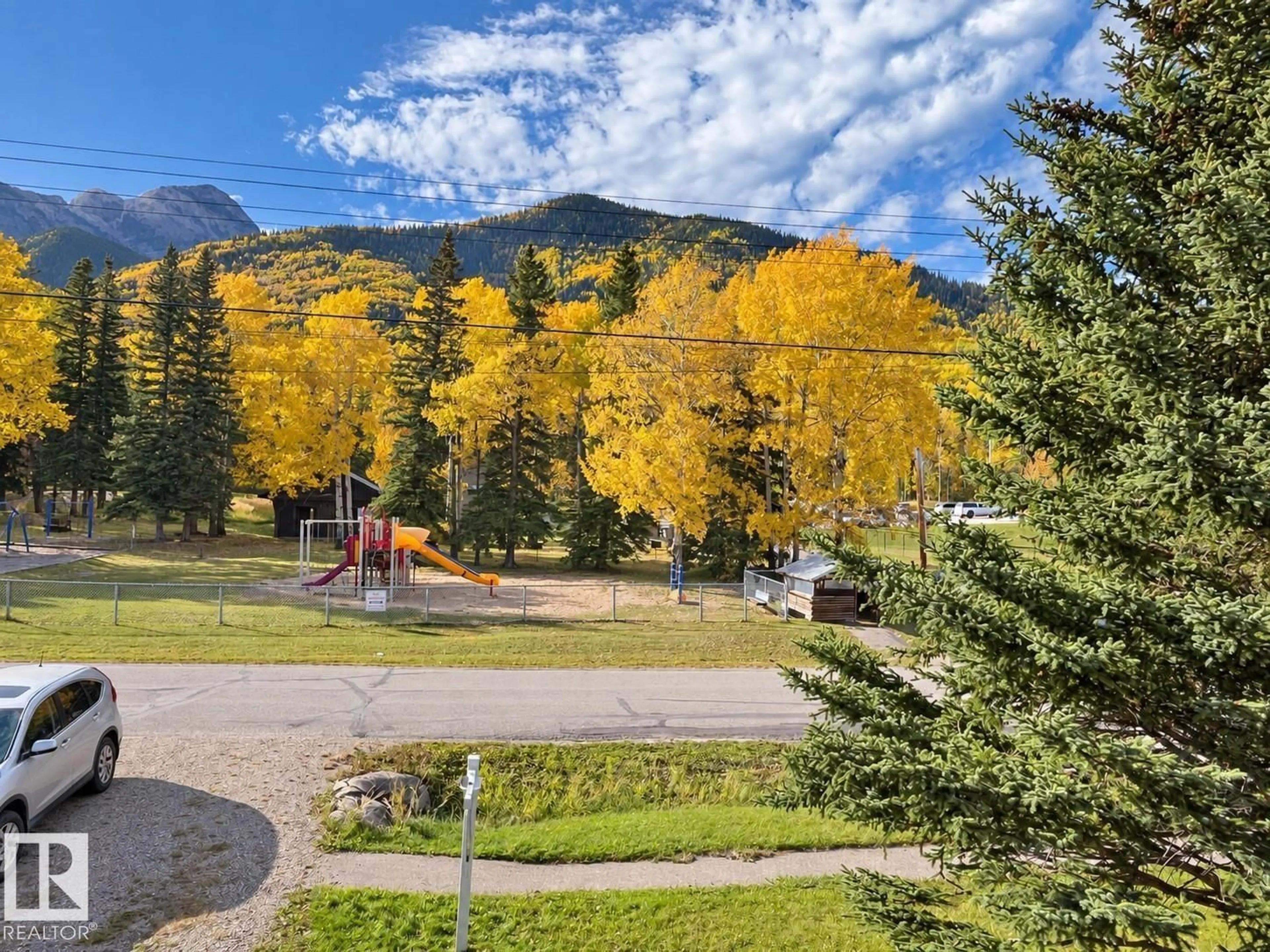 A pic from outside/outdoor area/front of a property/back of a property/a pic from drone, mountain view for 4933 CENTRE ST, Brule Alberta T7V1Z1