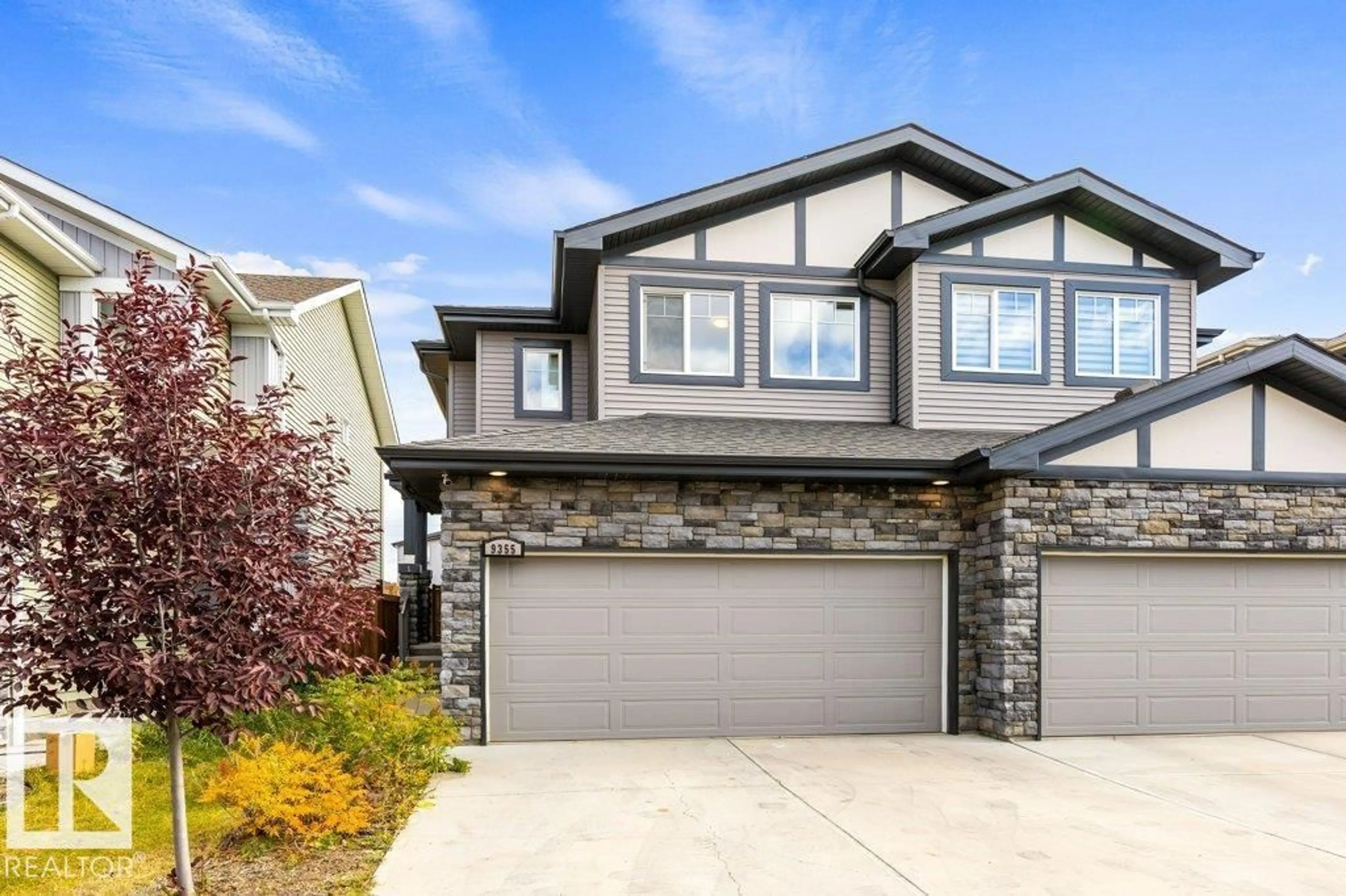 Home with vinyl exterior material, street for SW - 9355 PEAR LINK LI, Edmonton Alberta T6X2V9