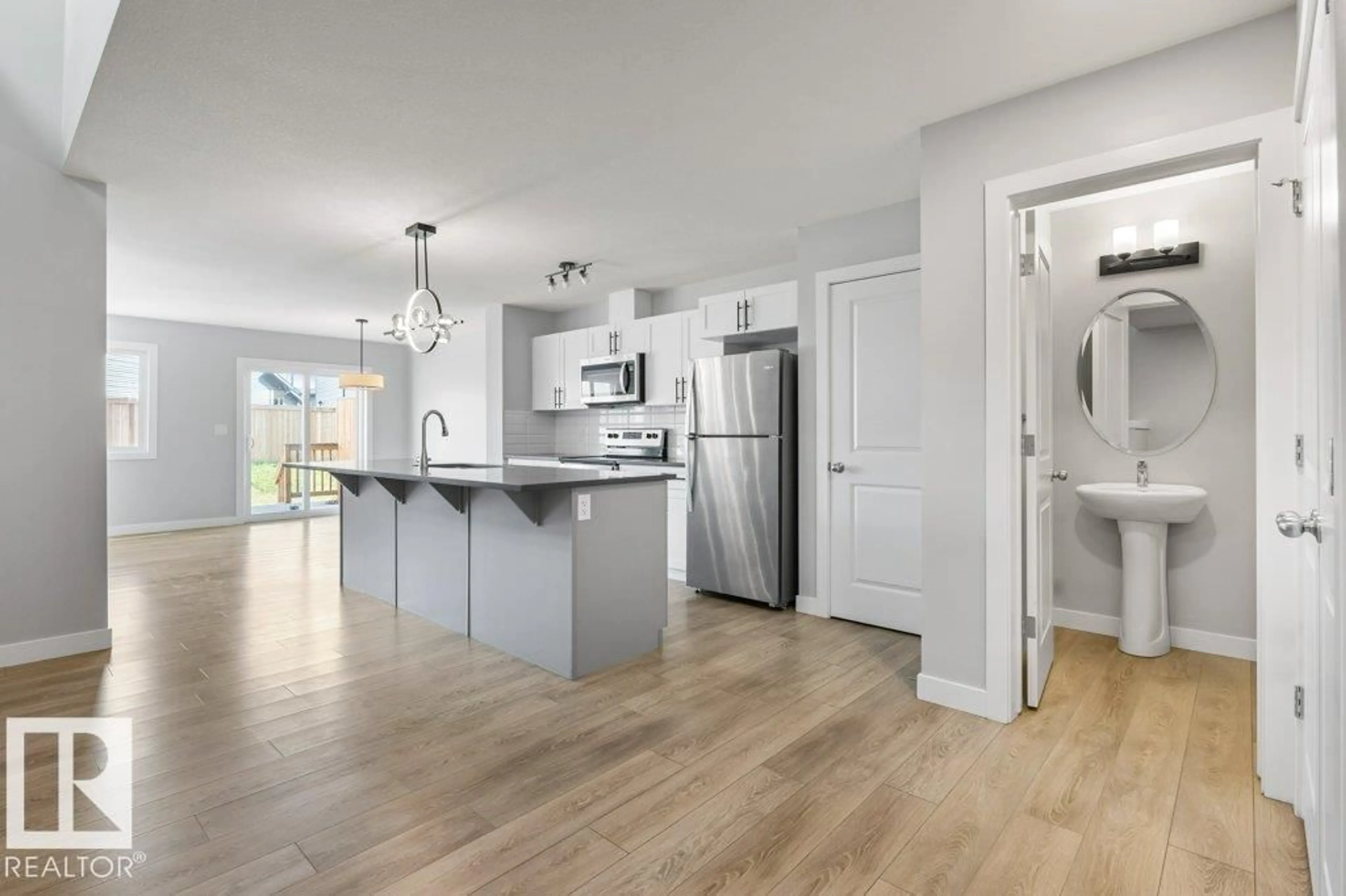 Open concept kitchen, unknown for SW - 9355 PEAR LINK LI, Edmonton Alberta T6X2V9
