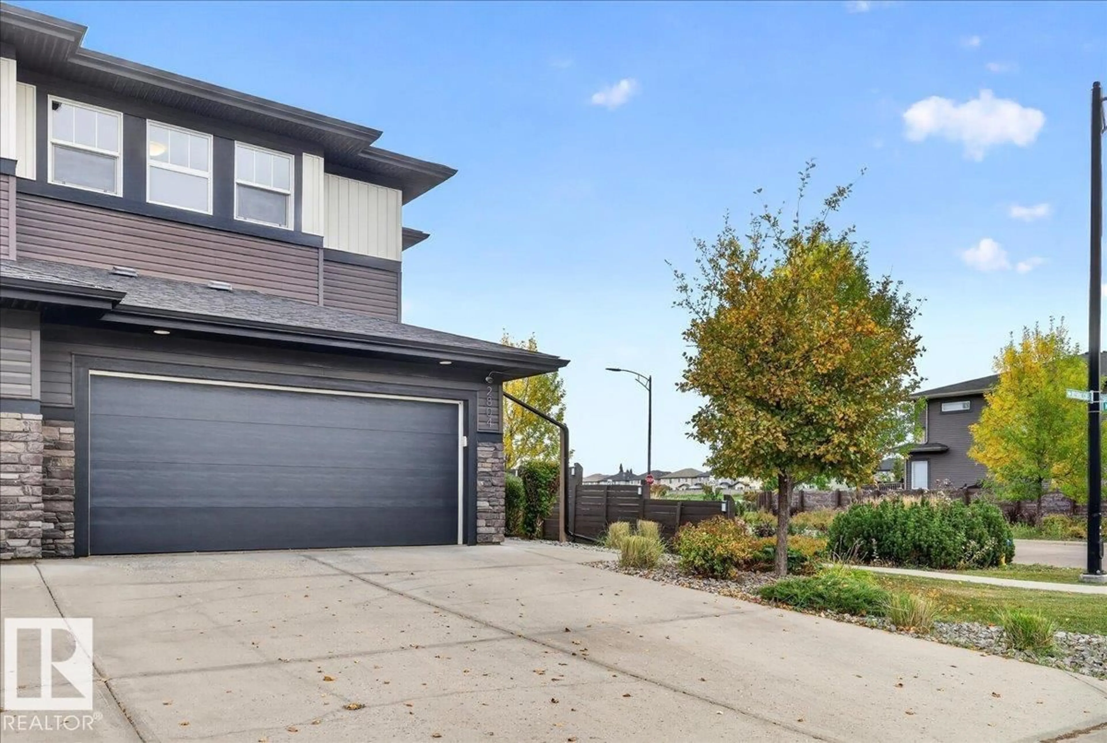 Unknown for 2804 KOSHAL CR, Edmonton Alberta T6W3J7