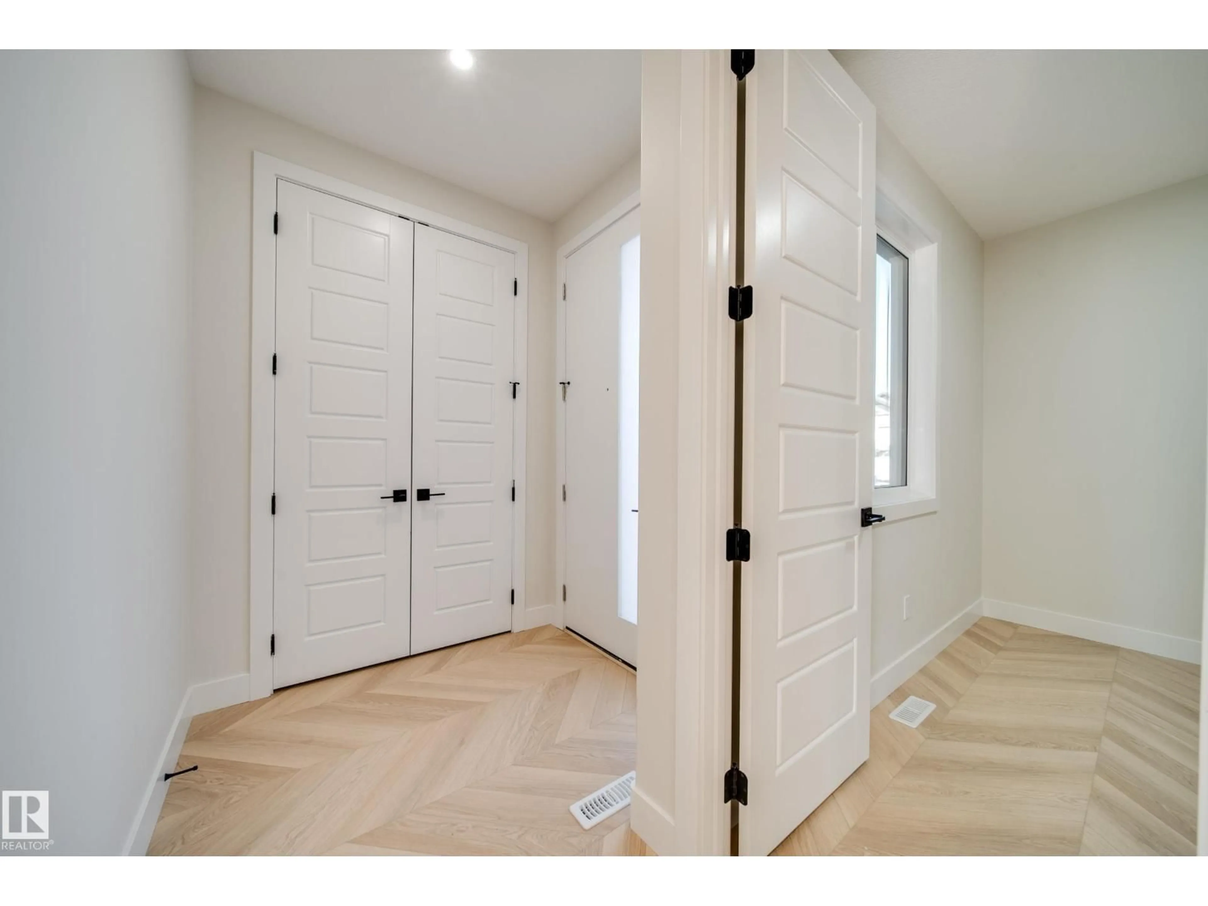 Indoor entryway for 8523 183 AV, Edmonton Alberta T5Z0G6