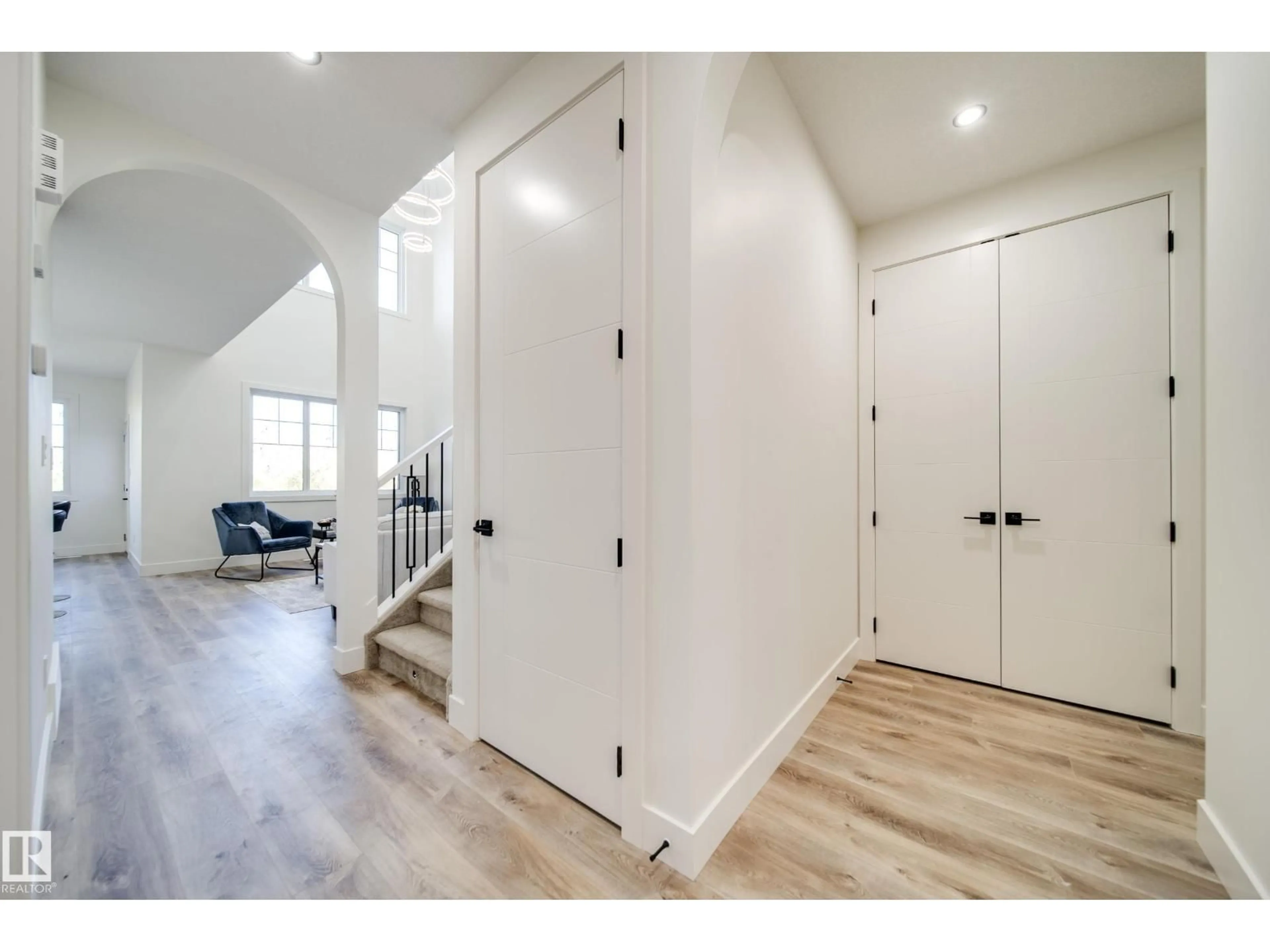 Indoor entryway for 8752 183 AV, Edmonton Alberta T5Z0S8