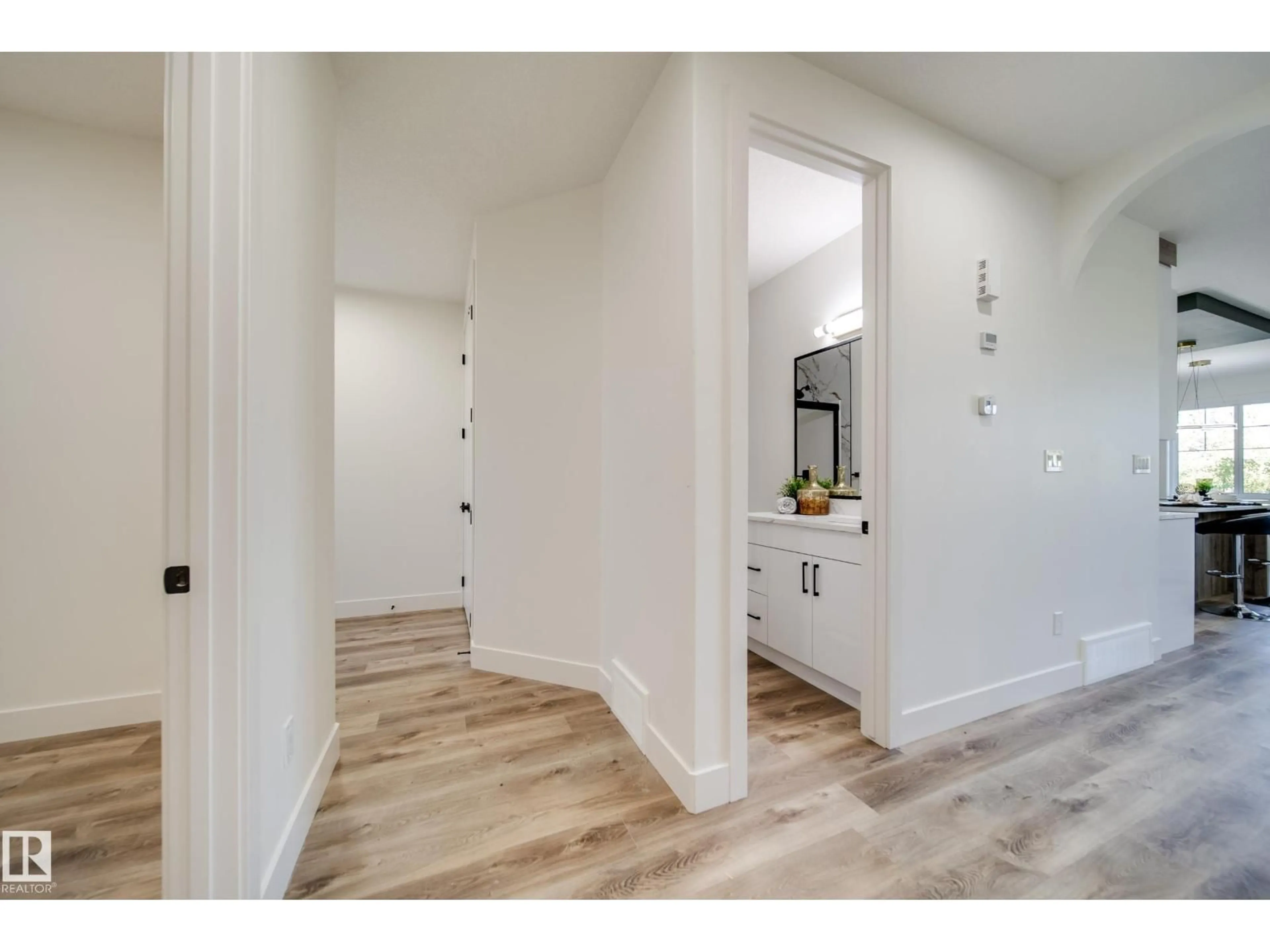 Indoor entryway for 8752 183 AV, Edmonton Alberta T5Z0S8