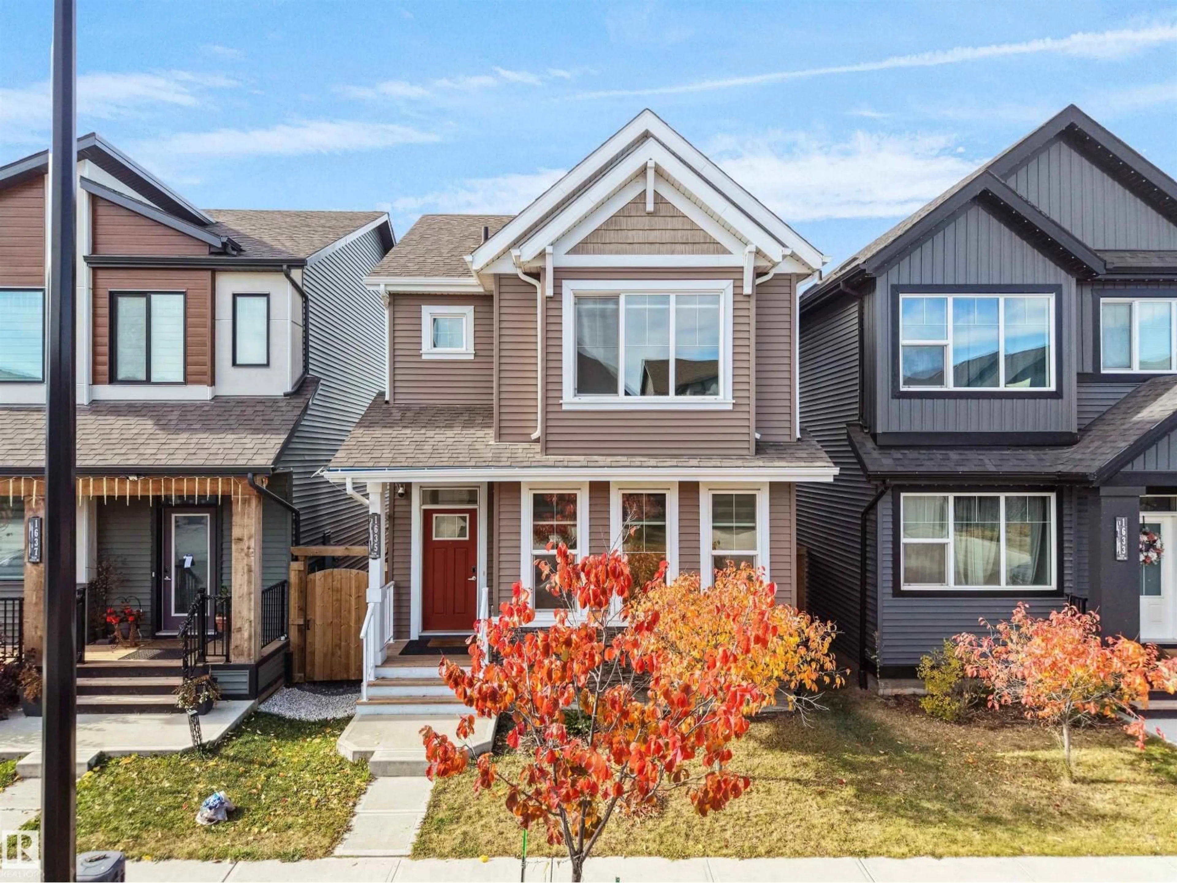 Unknown for SW - 1635 PLUM CIRCLE CI, Edmonton Alberta T6X2X1