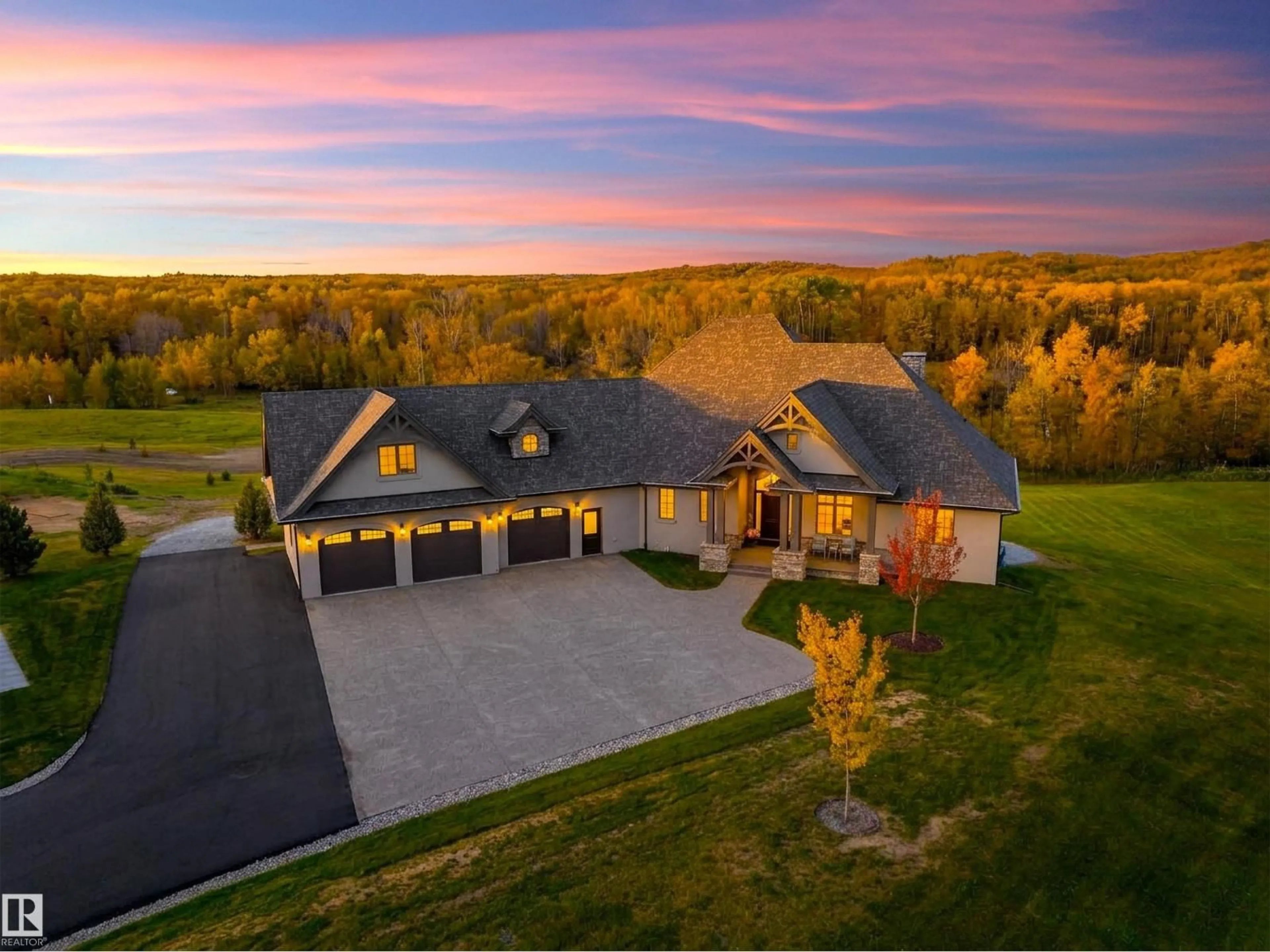 A pic from outside/outdoor area/front of a property/back of a property/a pic from drone, unknown for 24 1118 TWP ROAD ROAD, Rural Parkland County Alberta T7Y0B6