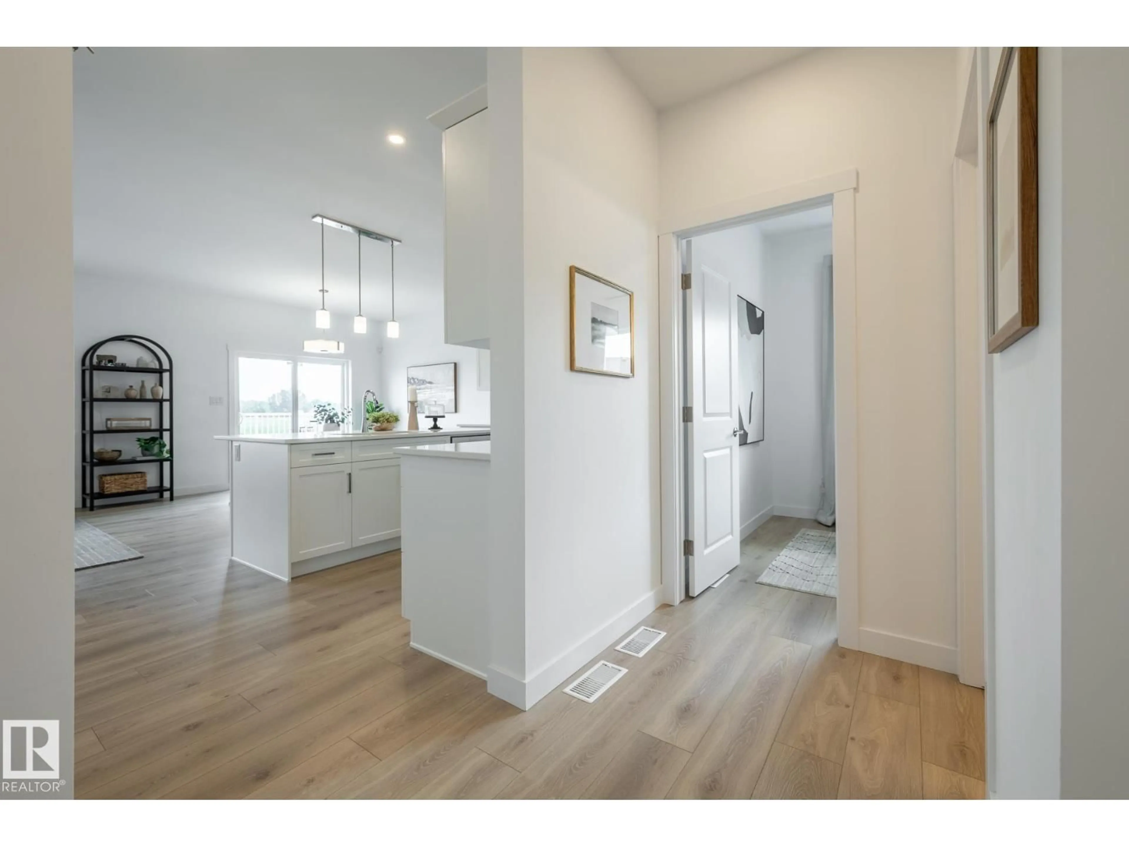 Indoor entryway for NE - 307 158 AV, Edmonton Alberta T5Y4M5