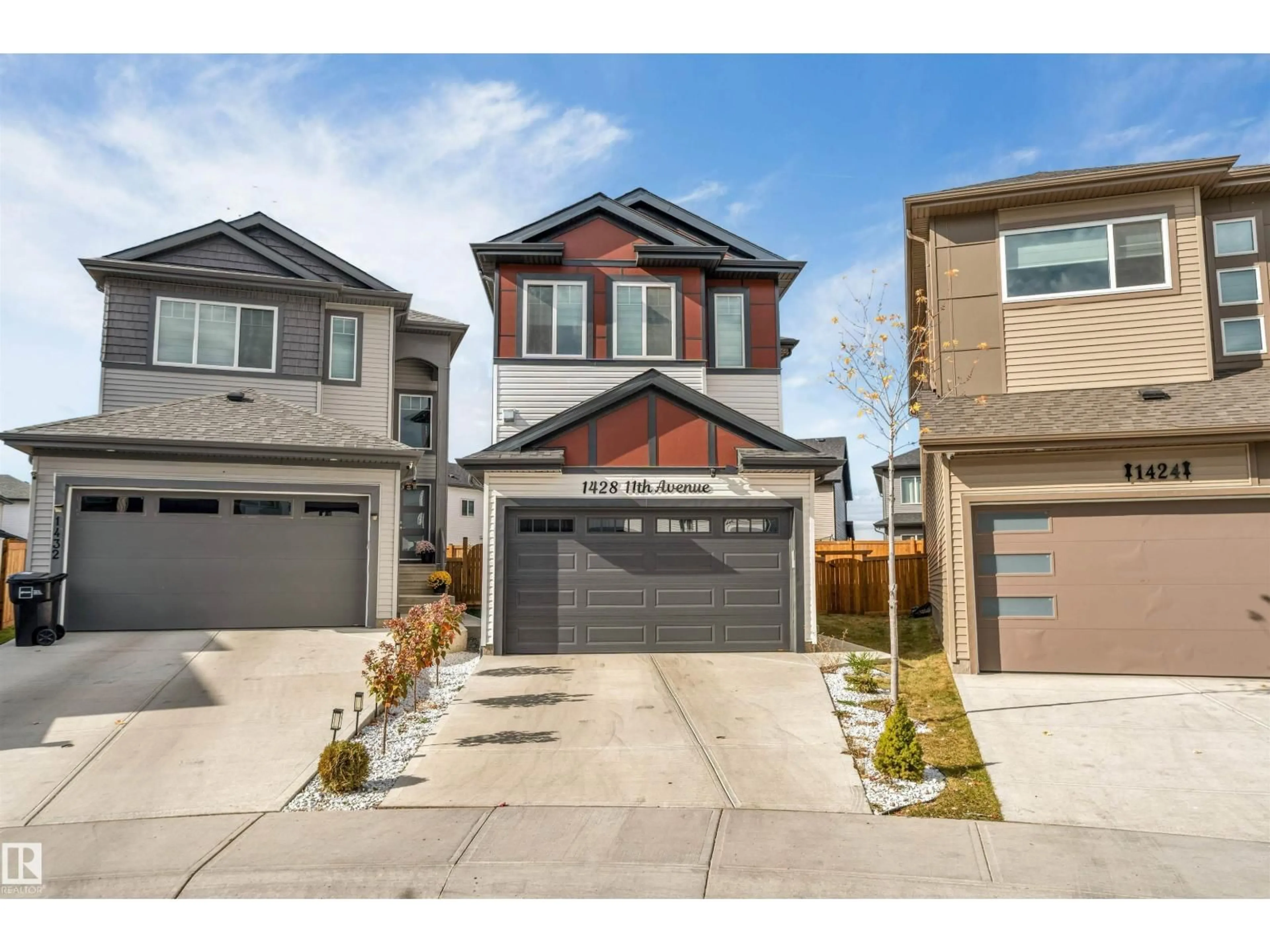 Unknown for 1428 11 AV, Edmonton Alberta T6T2W4
