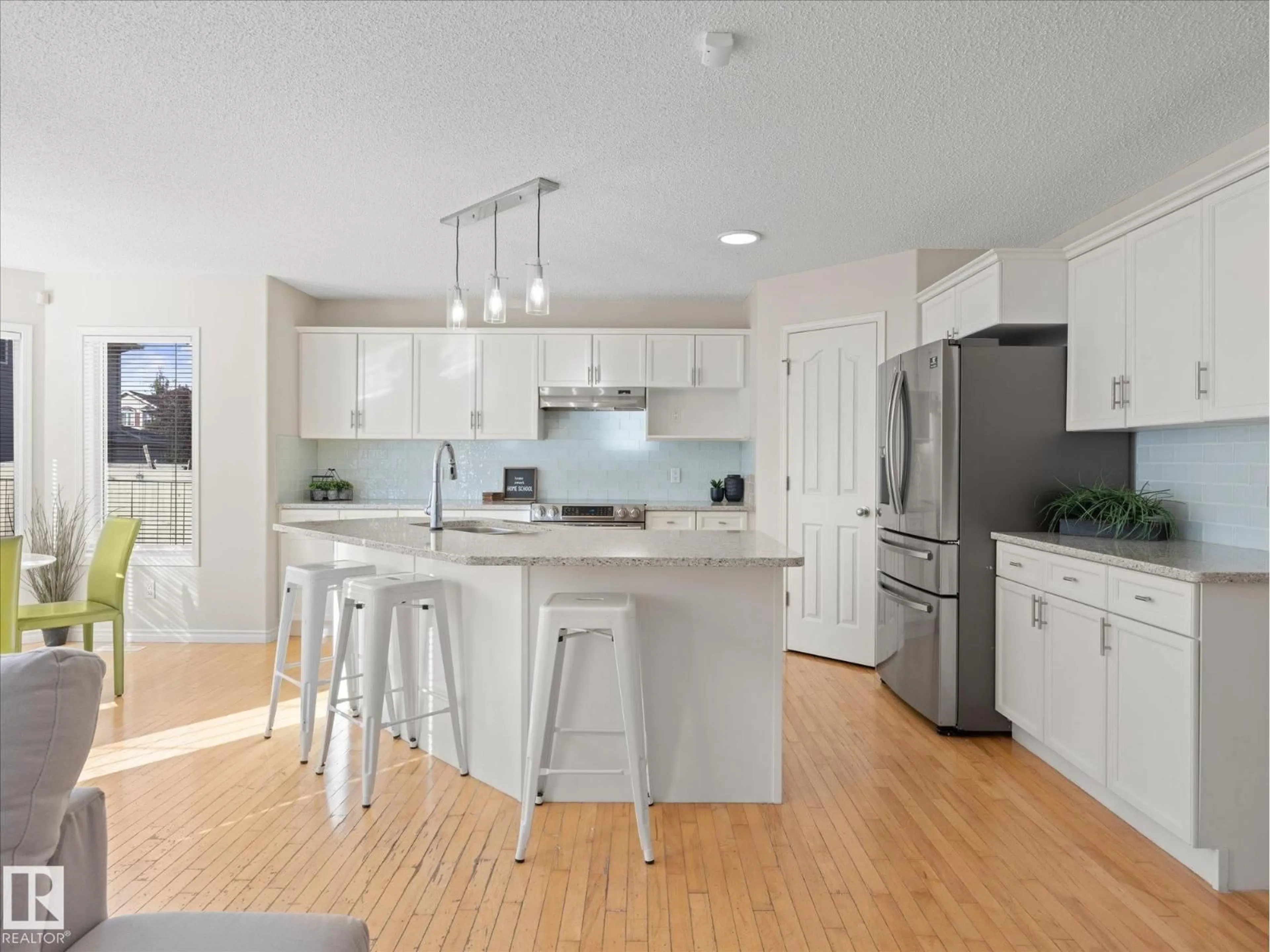 Open concept kitchen, unknown for 11531 11 AV, Edmonton Alberta T6W1W7