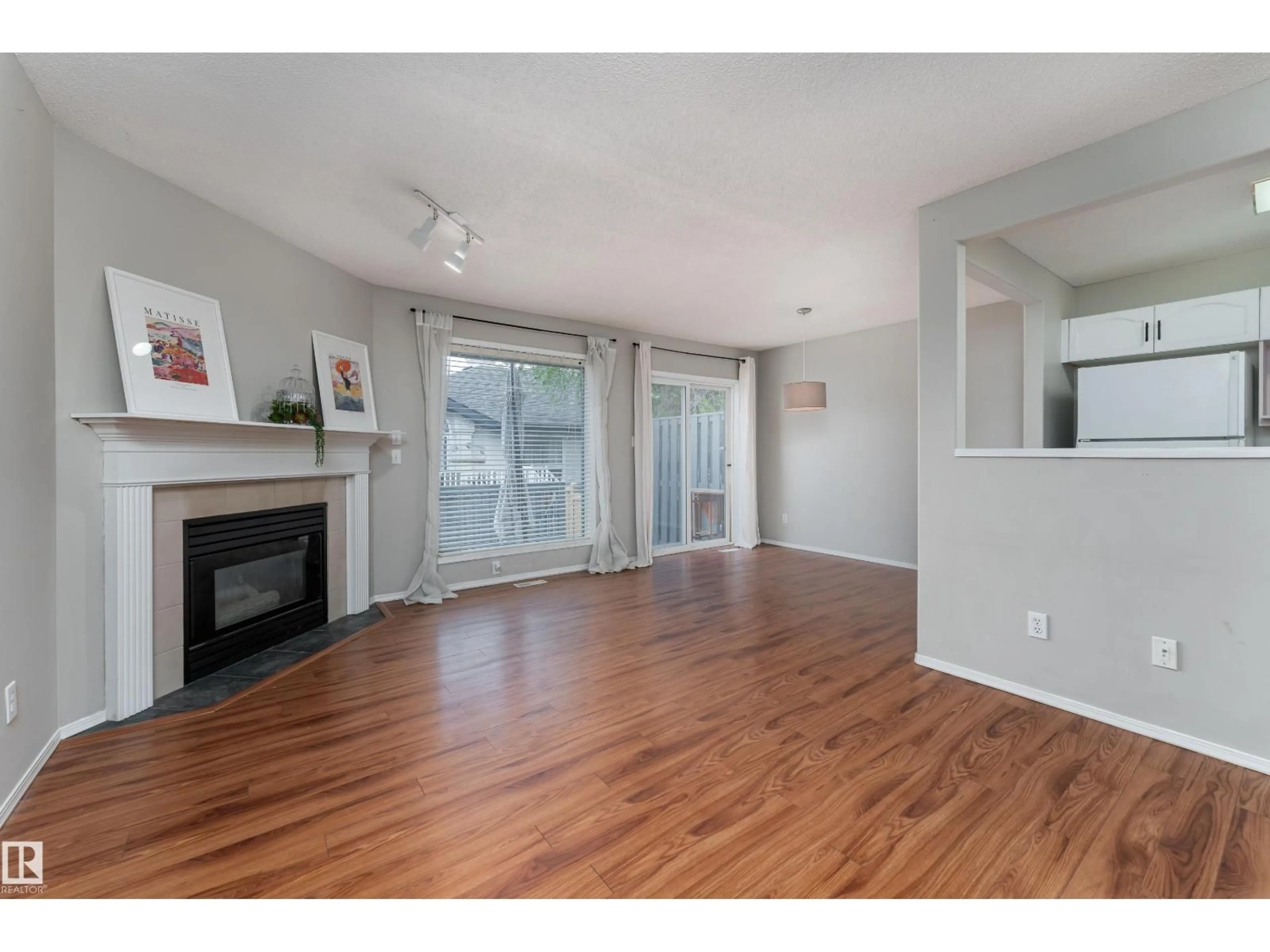 A pic of a room for 121 BULYEA RD, Edmonton Alberta T6R2M9