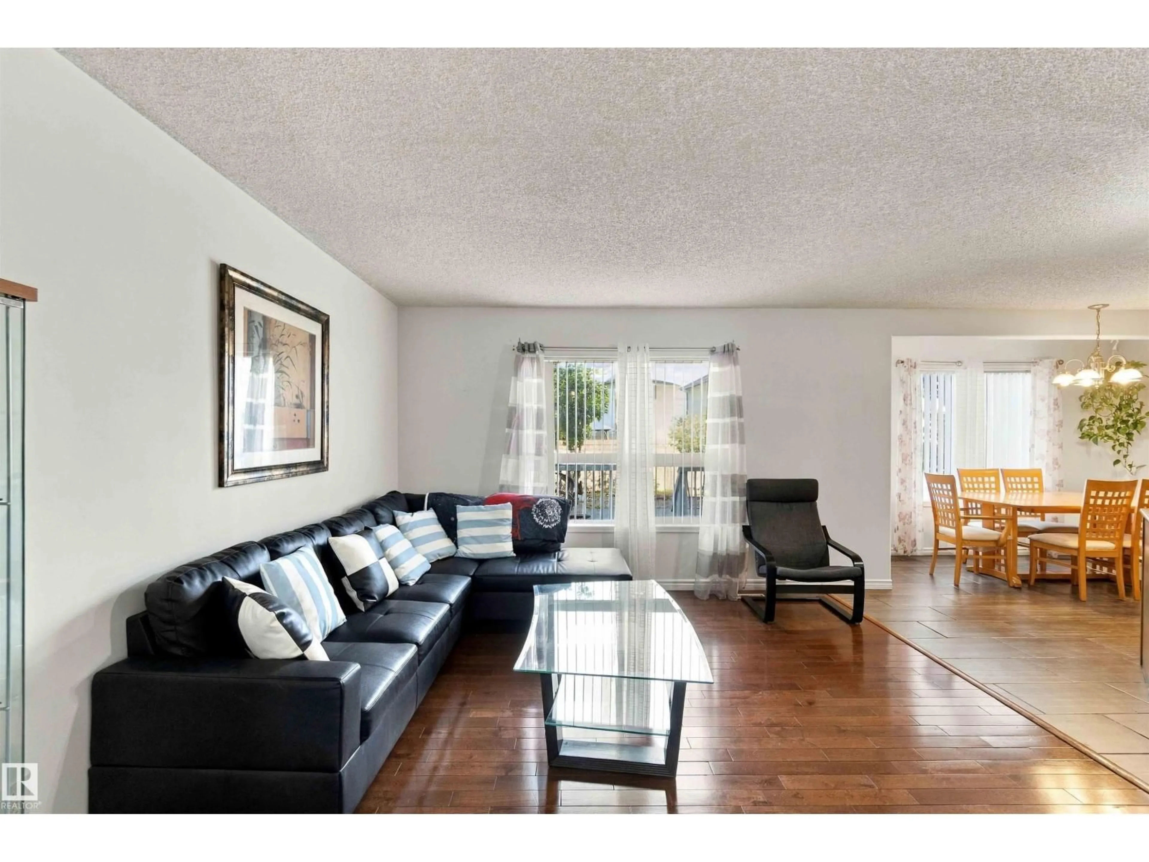 Living room with furniture, unknown for 3524 MCLEAN CR, Edmonton Alberta T6W1M3