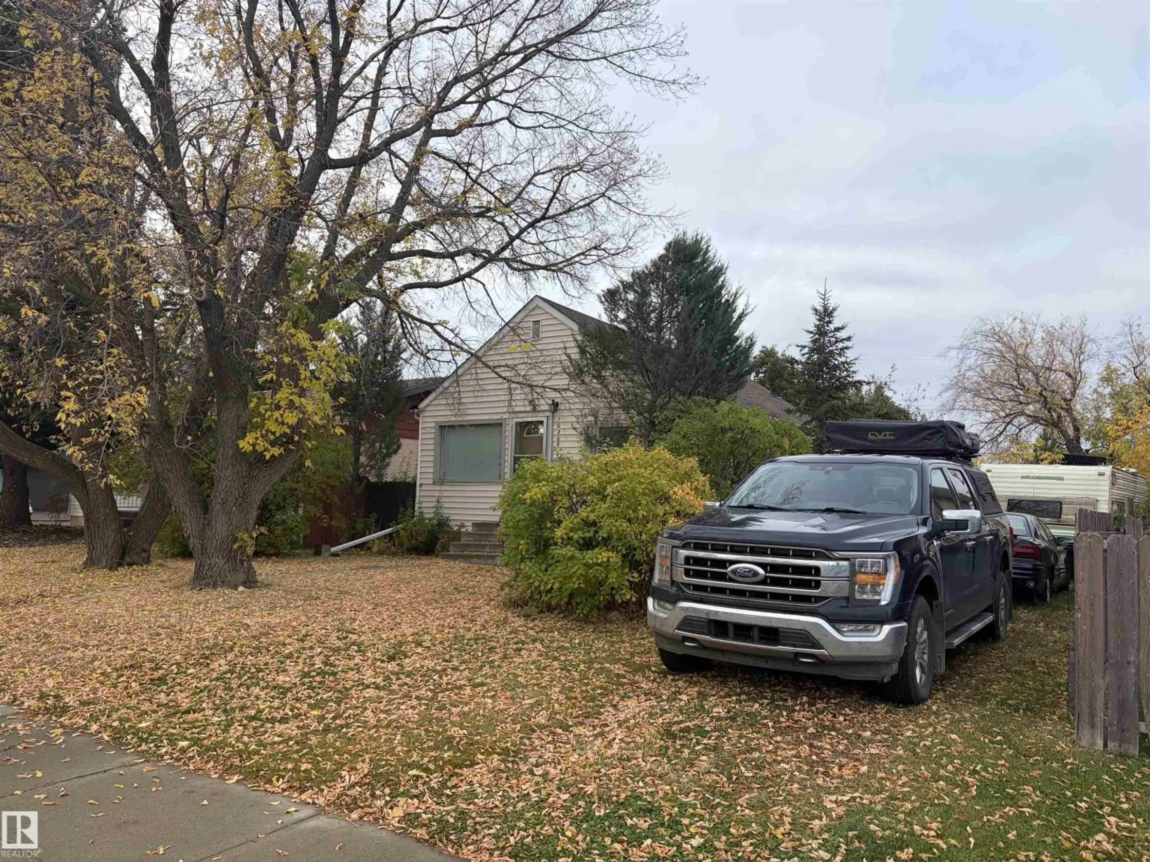 A pic from outside/outdoor area/front of a property/back of a property/a pic from drone, street for 10208 158 ST, Edmonton Alberta T5P2Y2