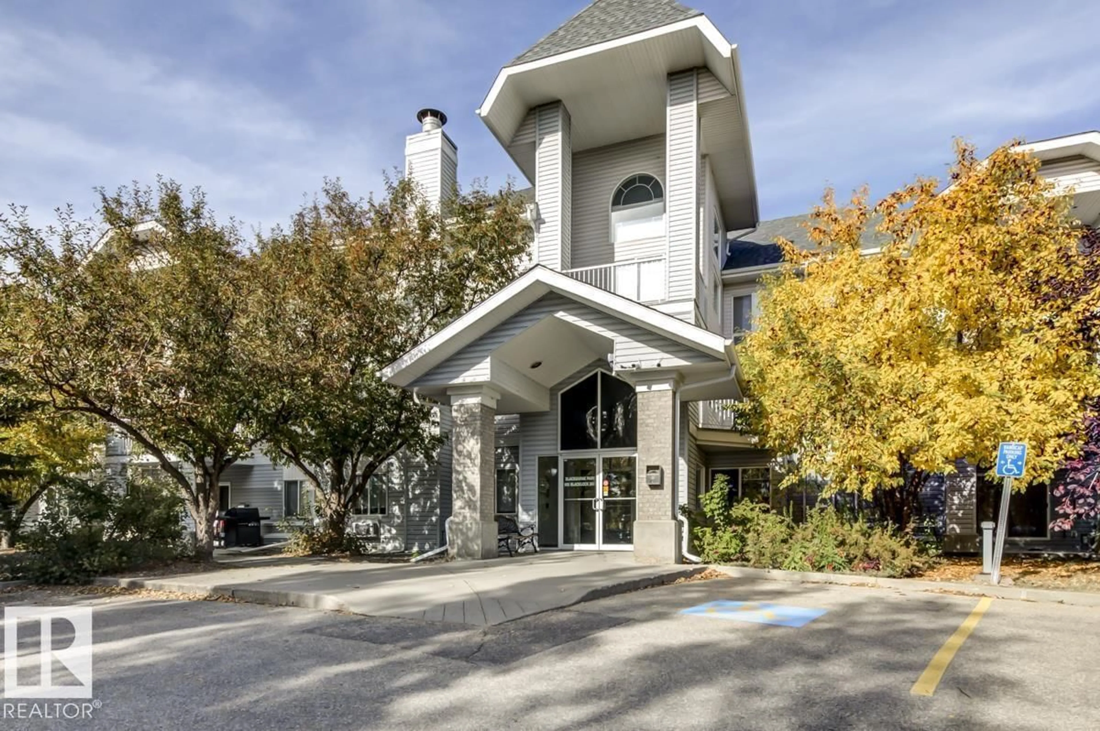 Indoor foyer for #214 - 905 BLACKLOCK WY, Edmonton Alberta T6W1M7