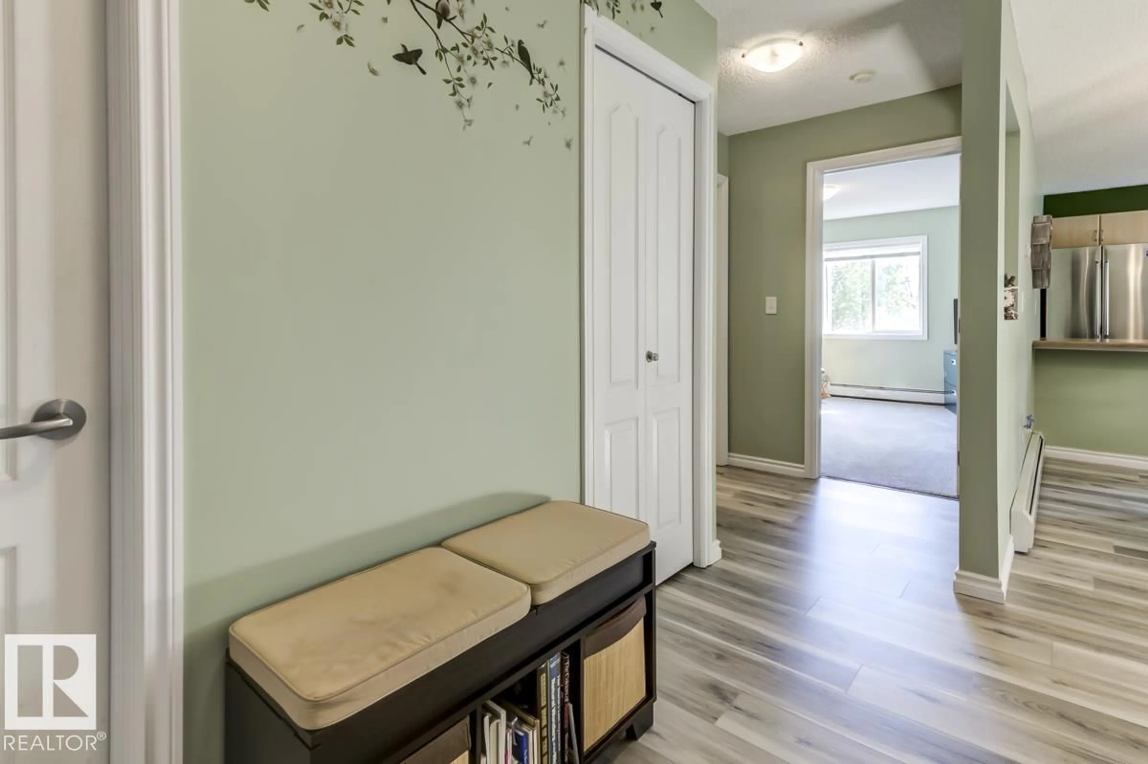 Indoor entryway for #214 - 905 BLACKLOCK WY, Edmonton Alberta T6W1M7