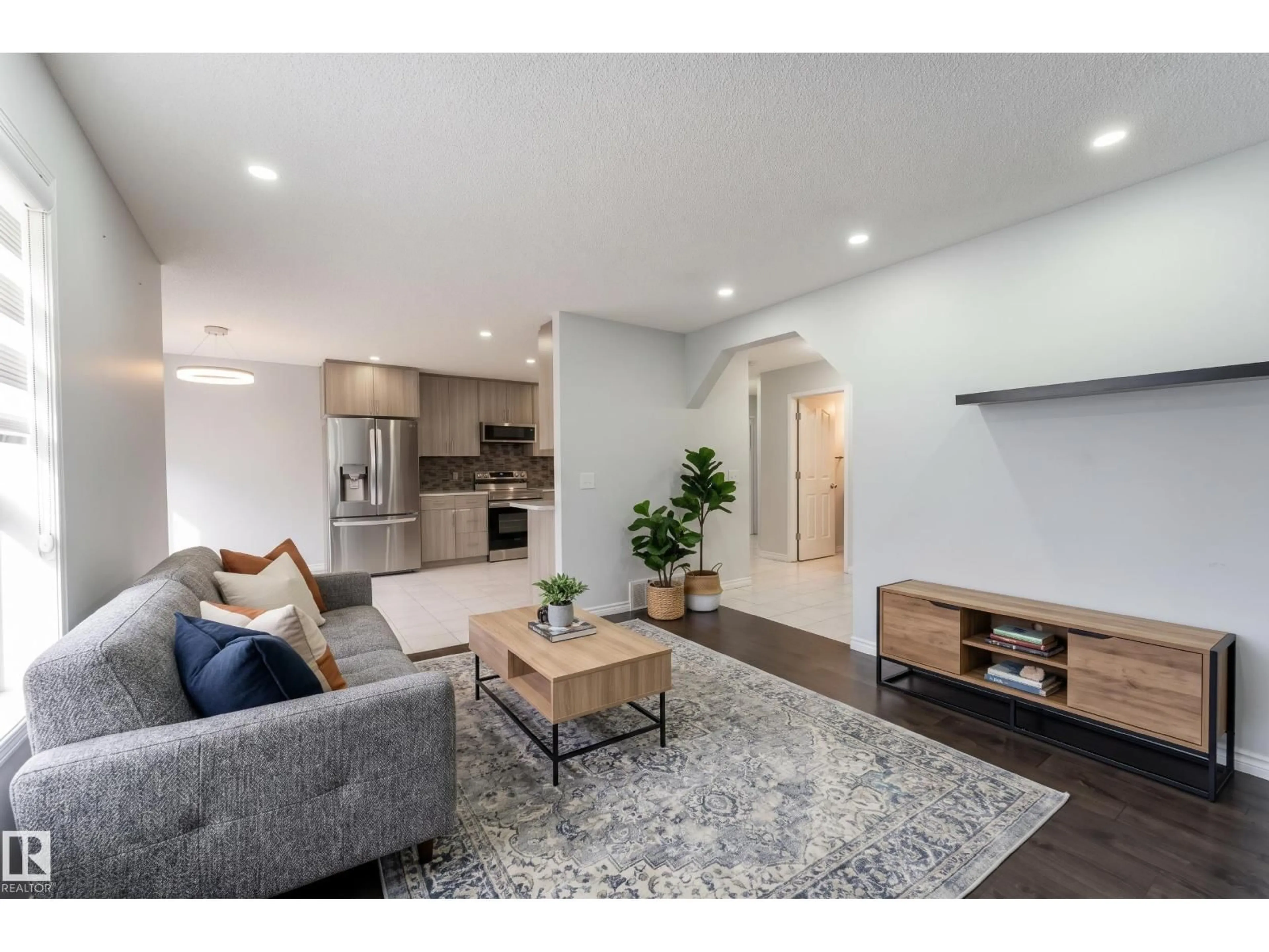 Living room with furniture, unknown for NW - 15406 138A ST, Edmonton Alberta T6V1P7