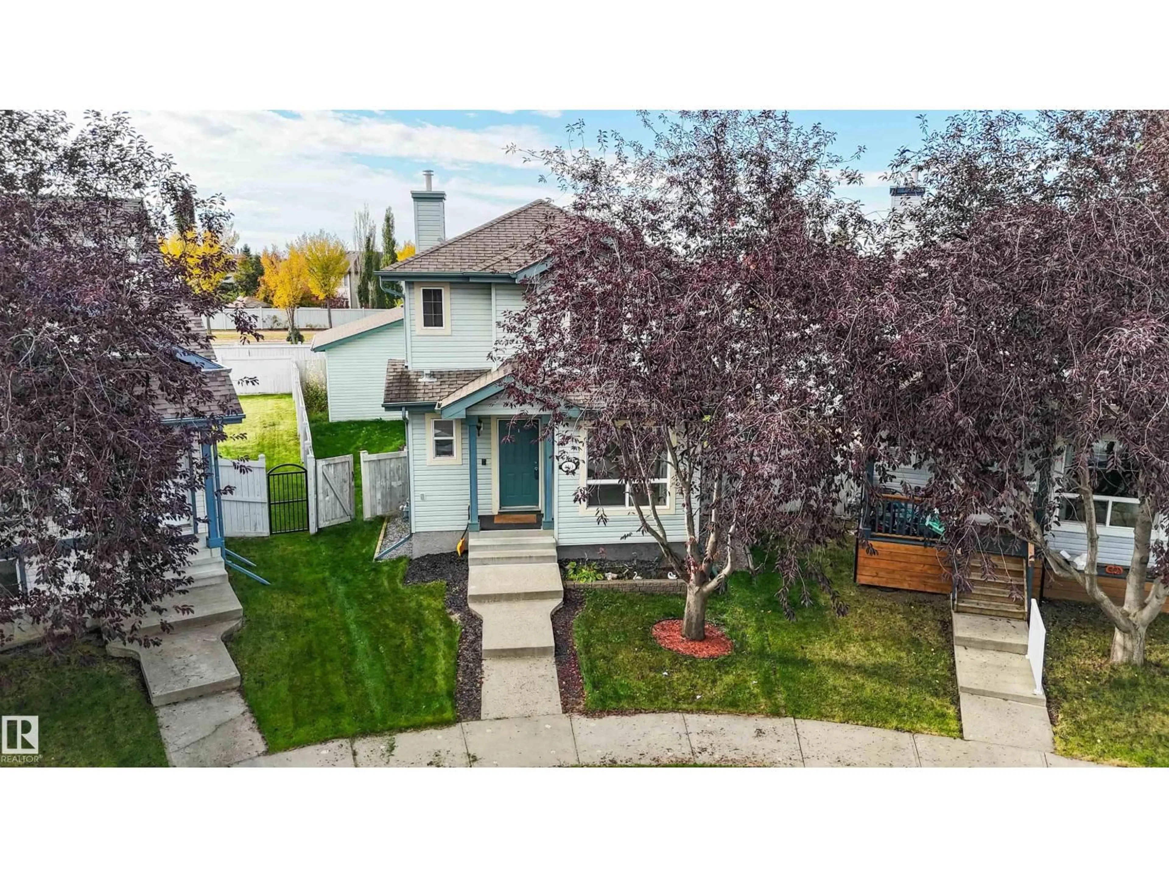 A pic from outside/outdoor area/front of a property/back of a property/a pic from drone, street for NW - 460 GIBB WD, Edmonton Alberta T5T6W7
