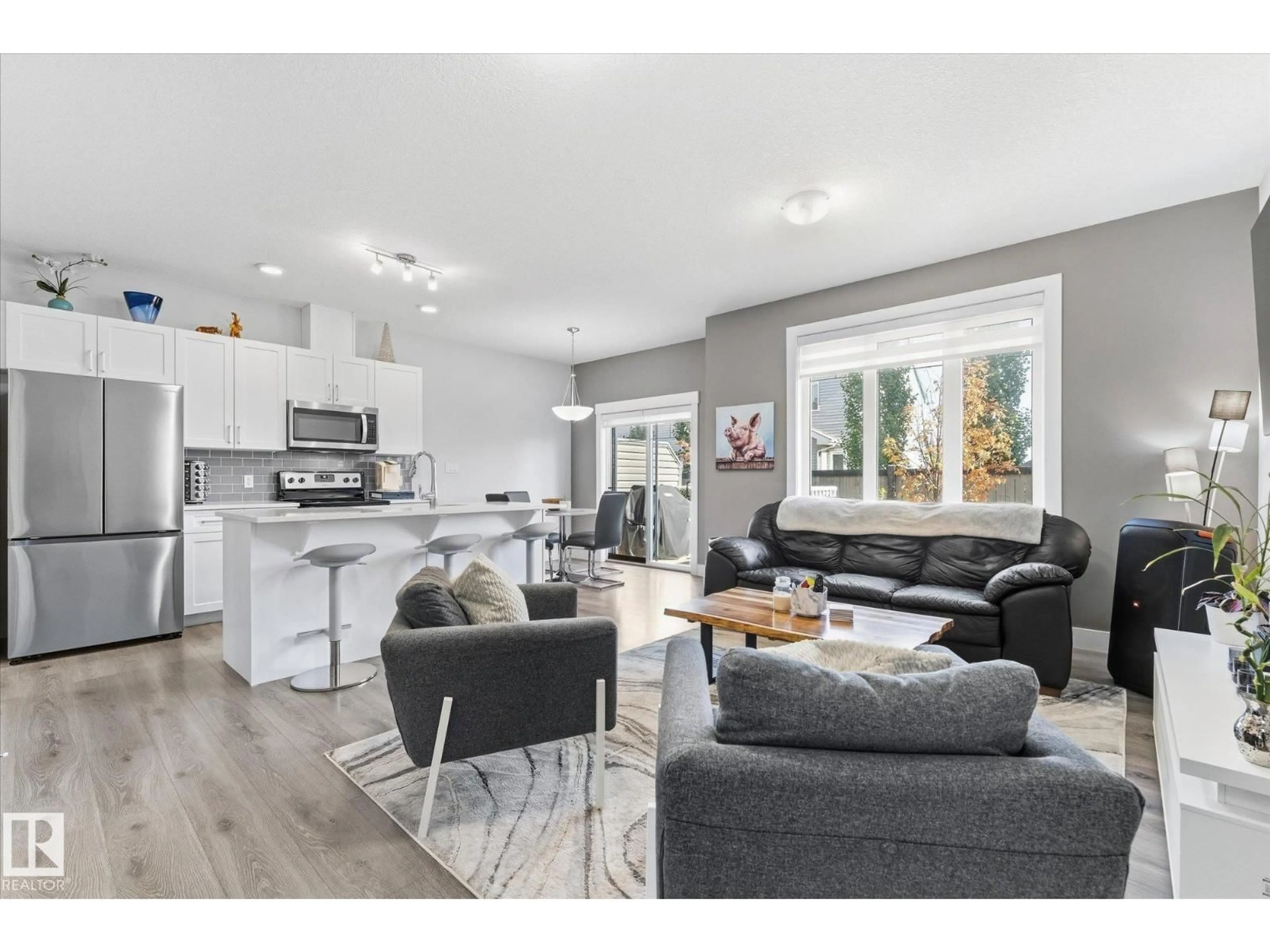 Open concept kitchen, unknown for #15 - 4835 WRIGHT DR, Edmonton Alberta T6W3T2
