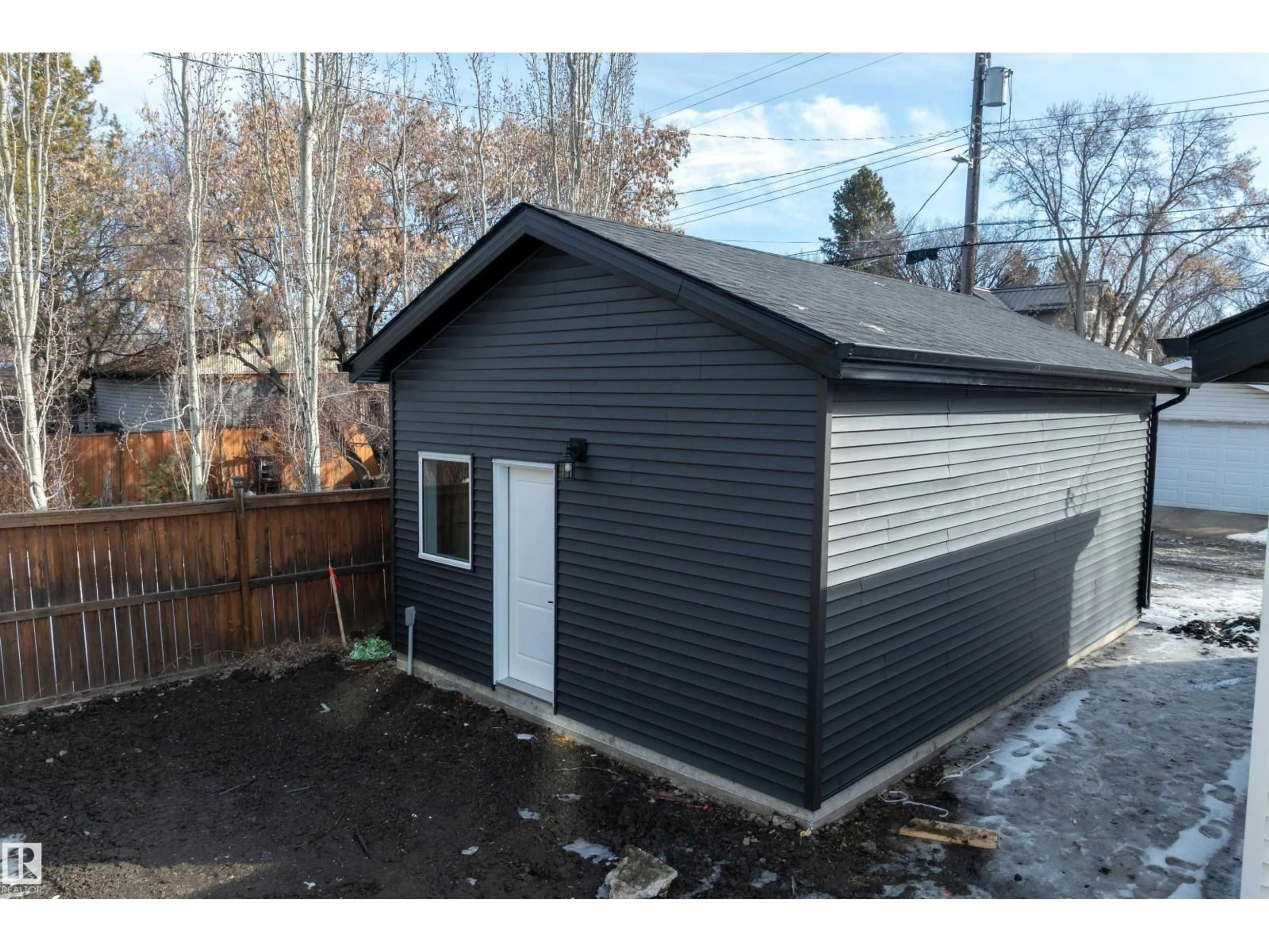 Shed for NW - 10965 129 ST, Edmonton Alberta T5M0Y2
