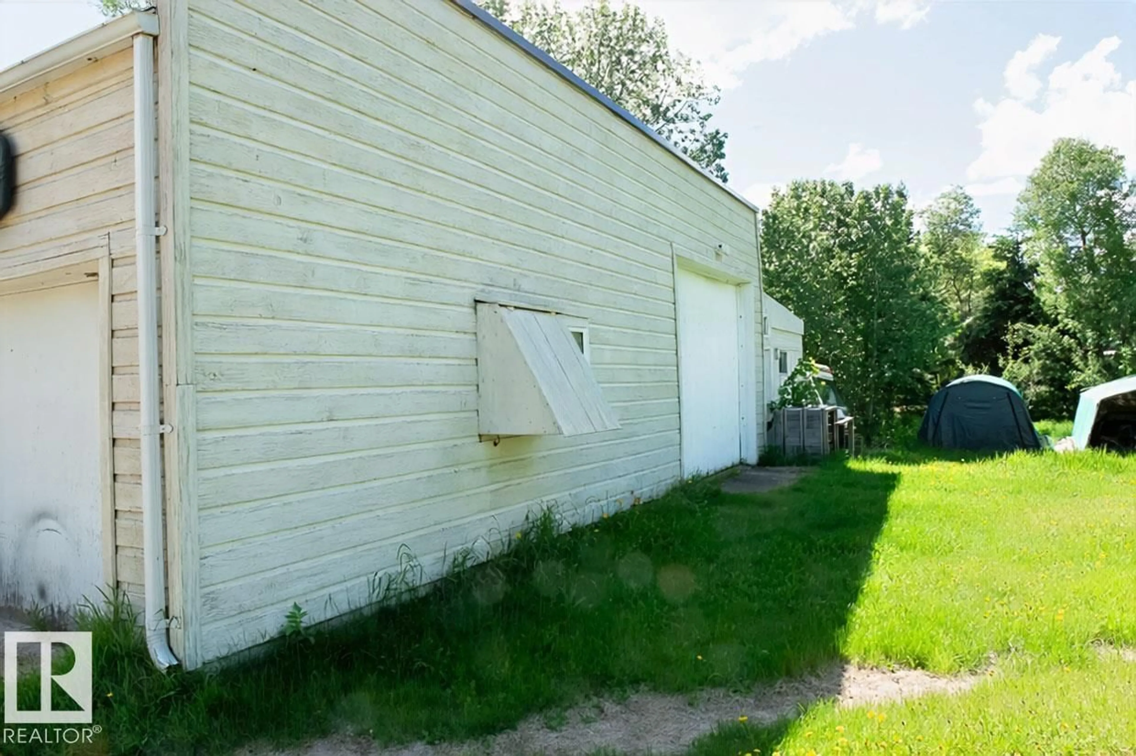 Shed for 1029 TWP ROAD 522, Rural Parkland County Alberta T7X1X8