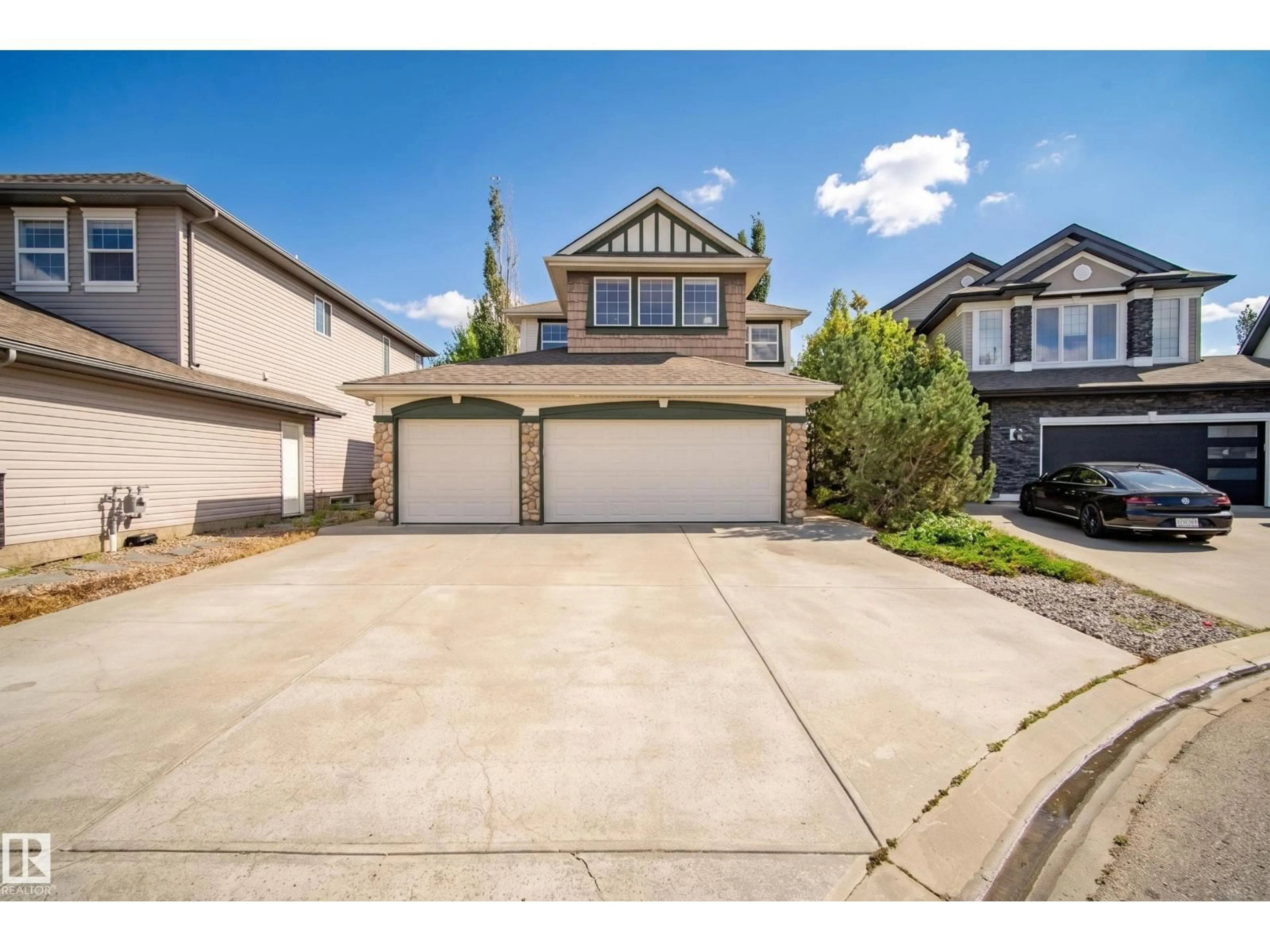 Unknown for 65 SUMMERCOURT TC, Sherwood Park Alberta T8H2W1