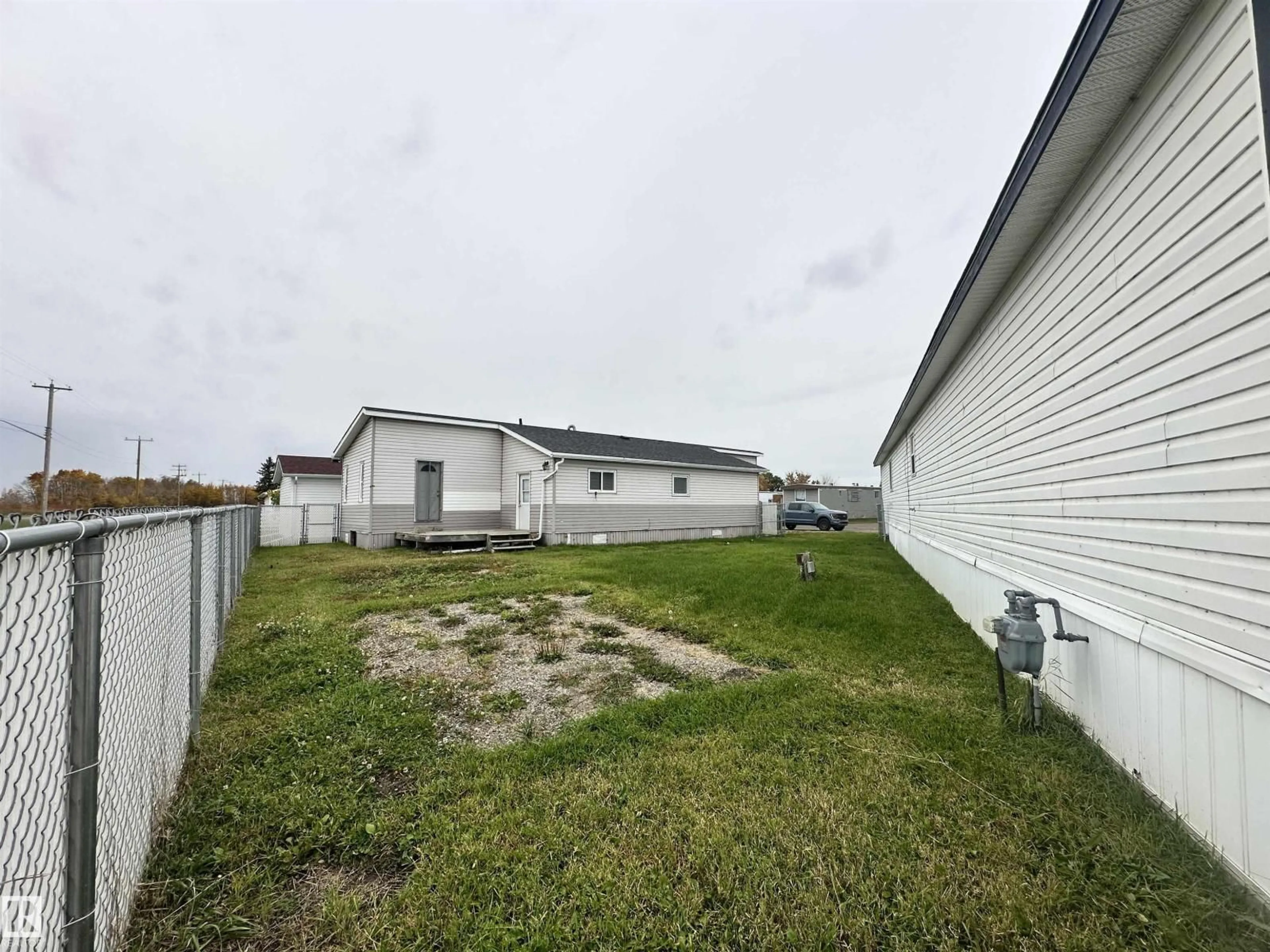 Unknown for #9 - 5220 44 AV, Calmar Alberta T0C0V0