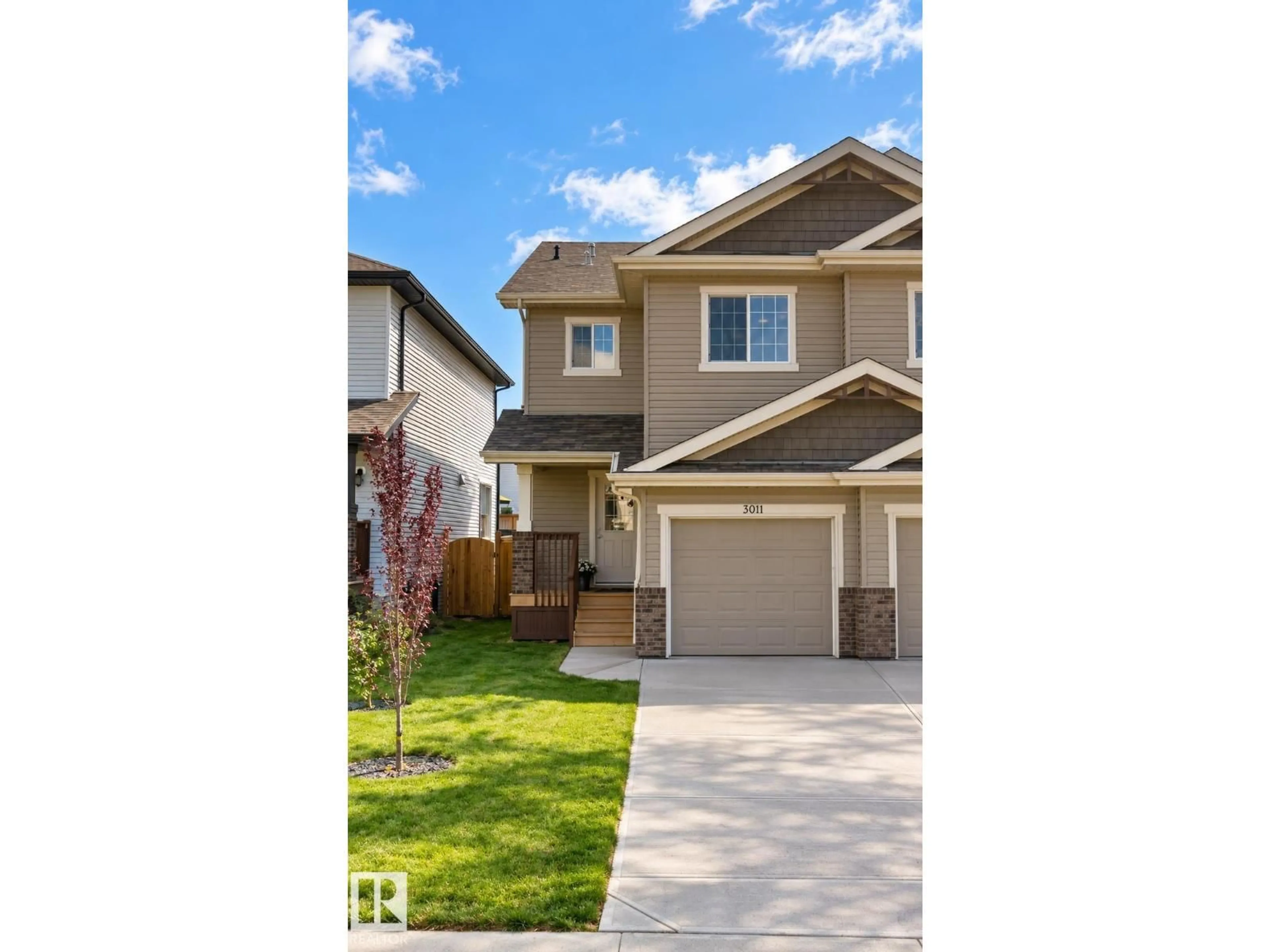 Home with vinyl exterior material, street for NW - 3011 17 AV, Edmonton Alberta T6T0R9