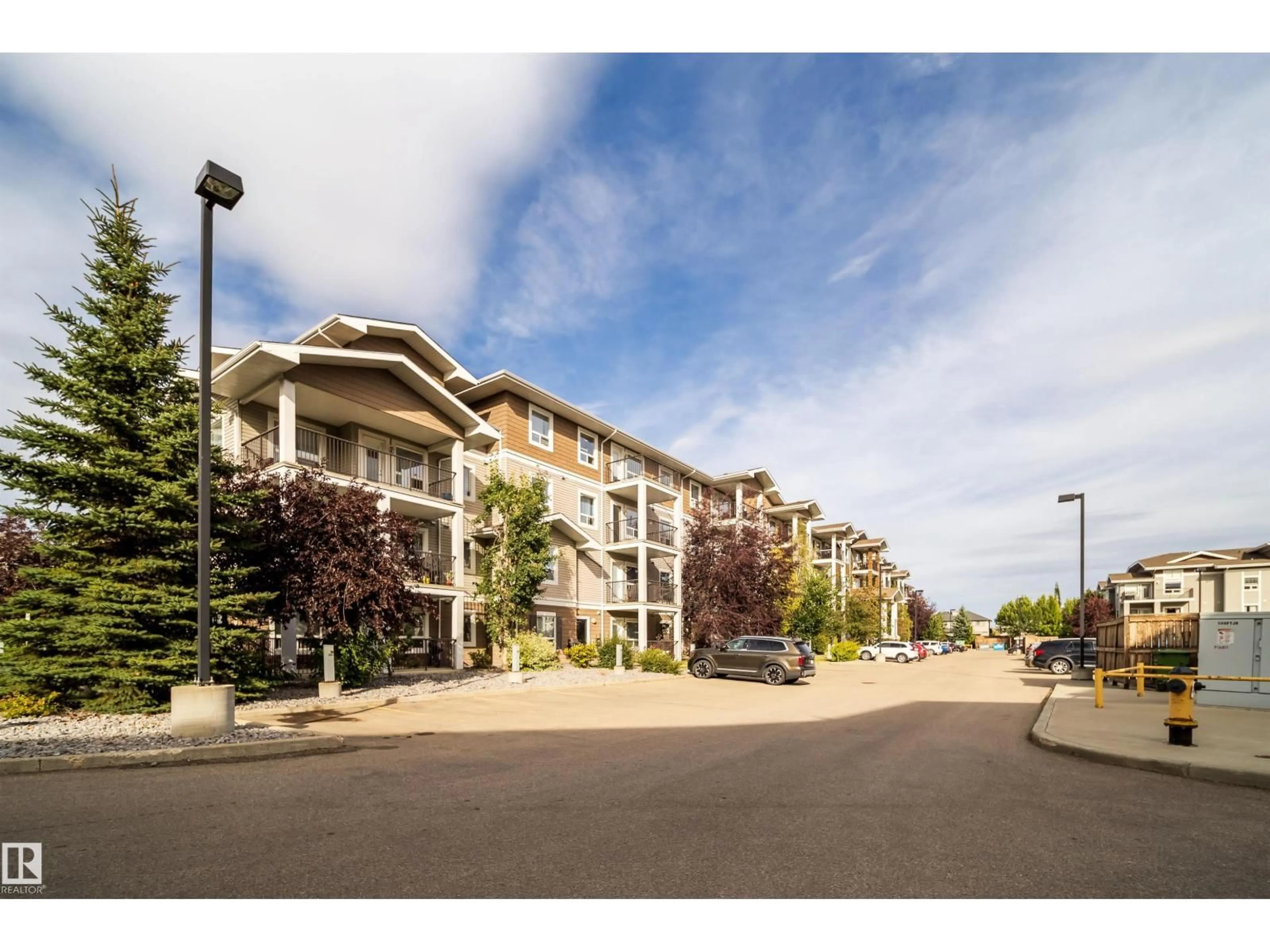 Blurry image for 9351 - 3114 SIMPSON DR, Edmonton Alberta T6R0N4