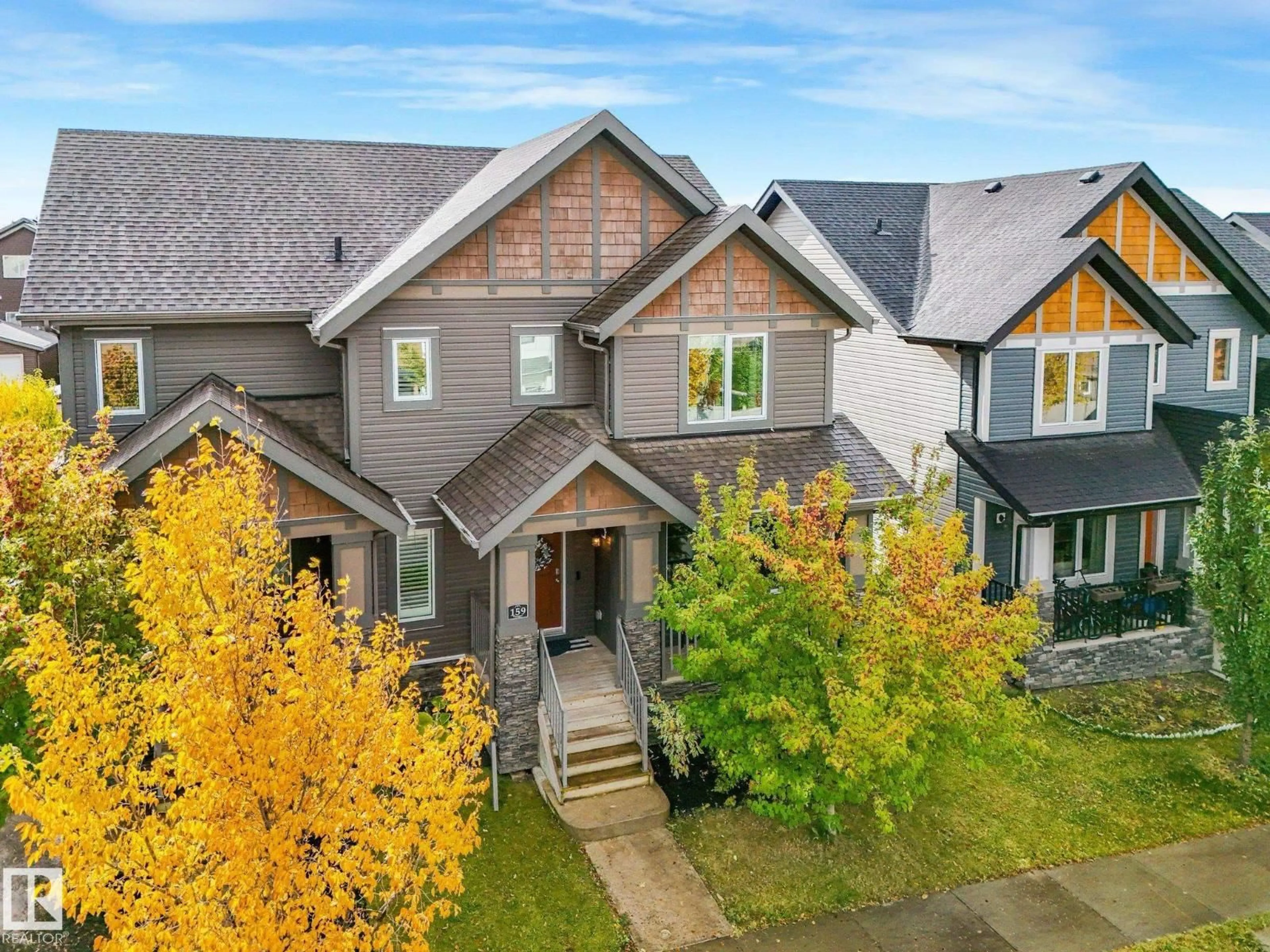 A pic from outside/outdoor area/front of a property/back of a property/a pic from drone, street for 159 HAWKS RIDGE BV, Edmonton Alberta T5S0H5