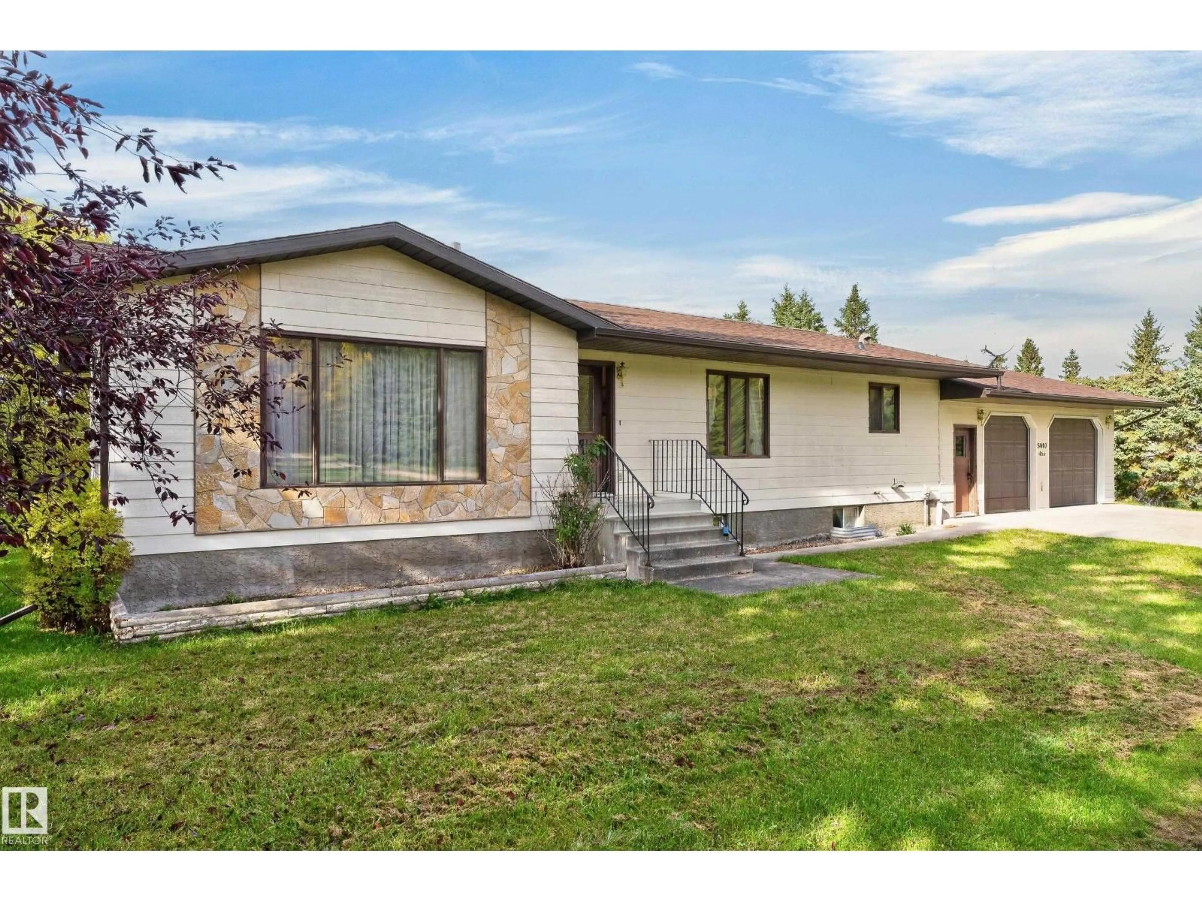 Unknown for 5003 46 ST, Evansburg Alberta T0E0T0