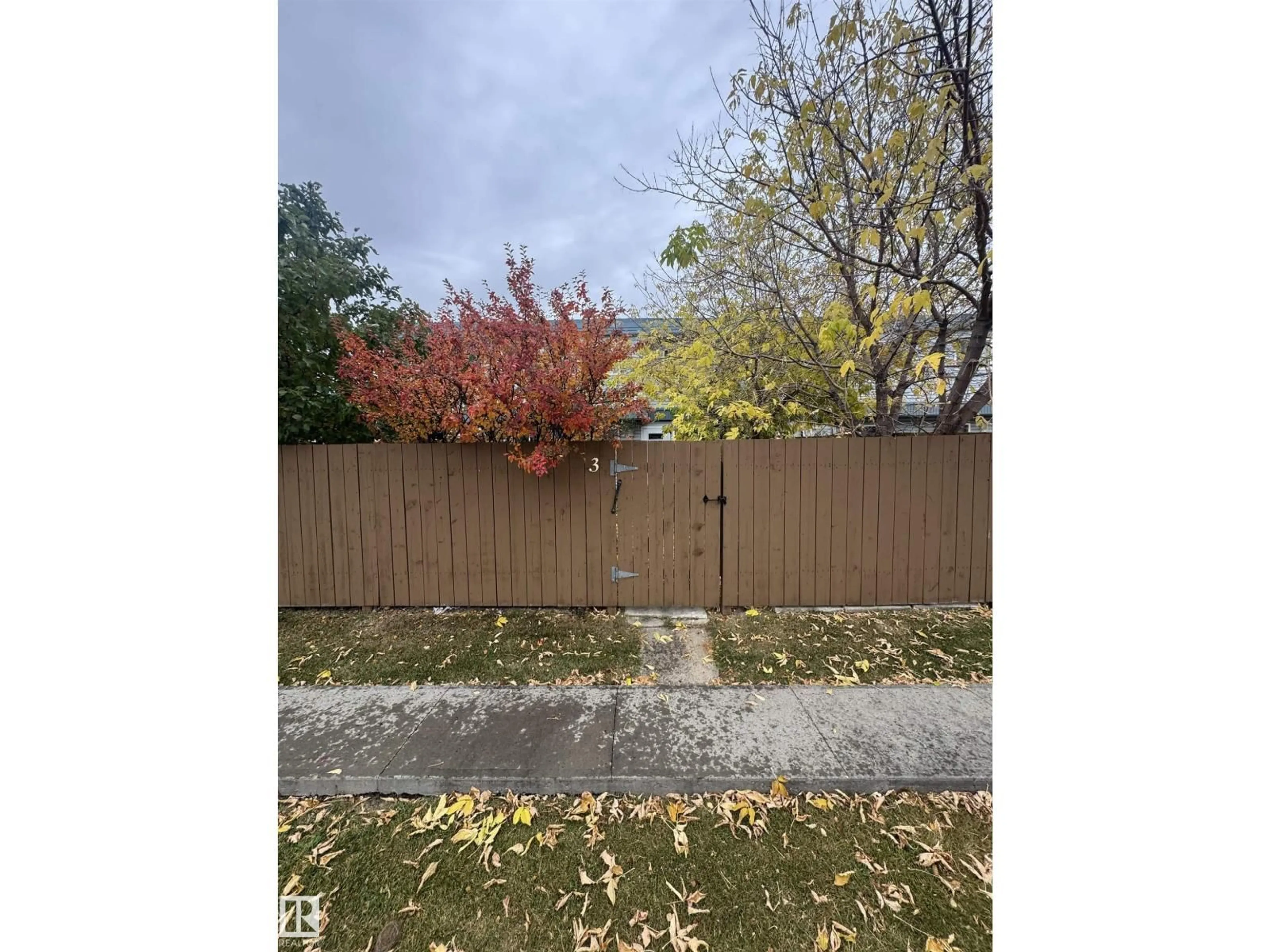 A pic from outside/outdoor area/front of a property/back of a property/a pic from drone, street for #3C - 8725 184 ST, Edmonton Alberta T5T1P8
