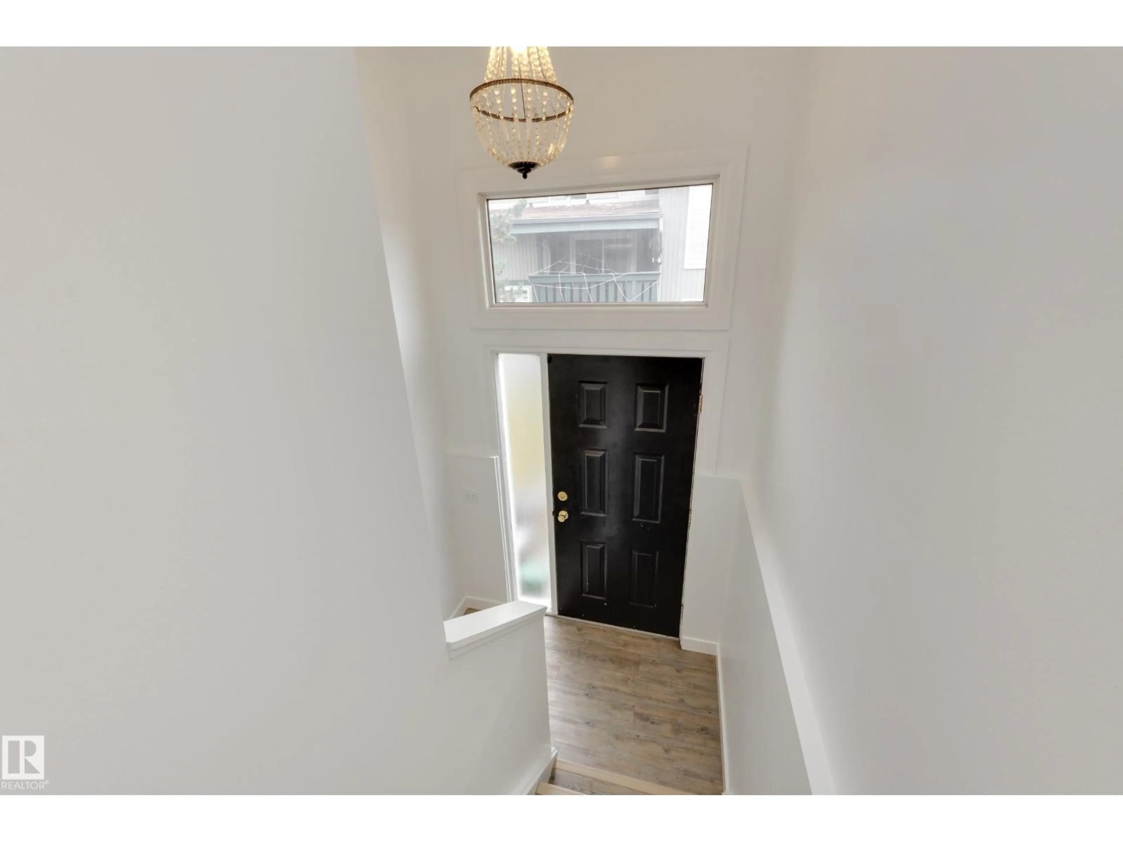 Indoor entryway for NW - 6451 180 ST, Edmonton Alberta T5T2P3