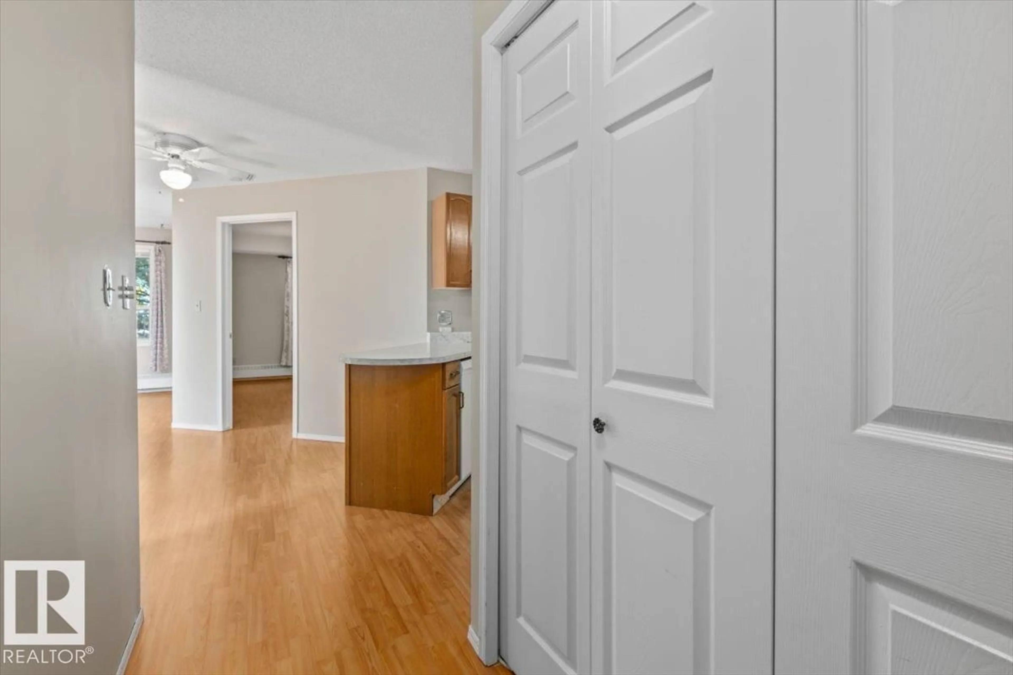 Unknown for 308 - 9760 176 ST, Edmonton Alberta T5T5Z5