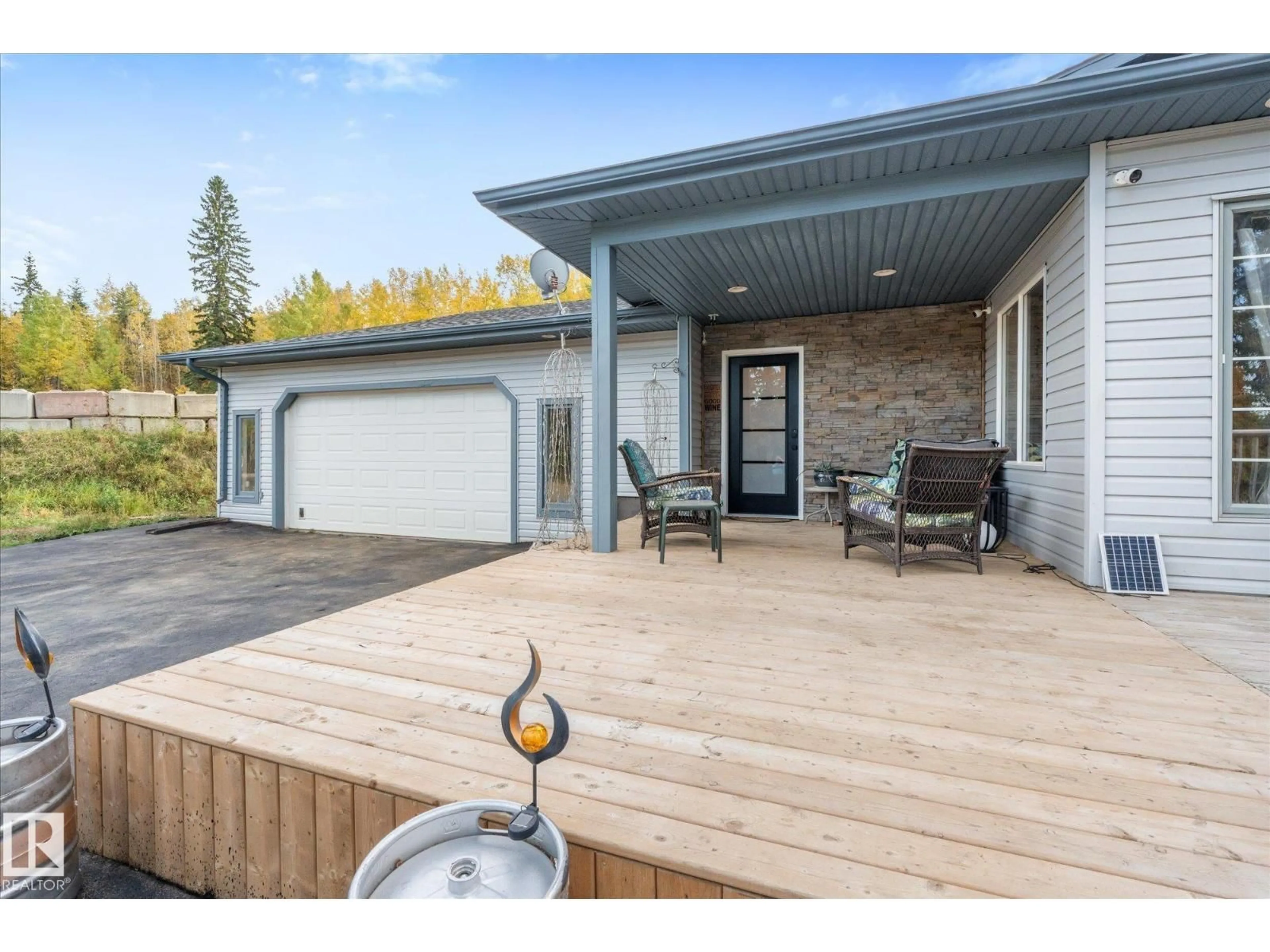 Unknown for 54426 RGE ROAD 15, Rural Lac Ste. Anne County Alberta T0E1V0
