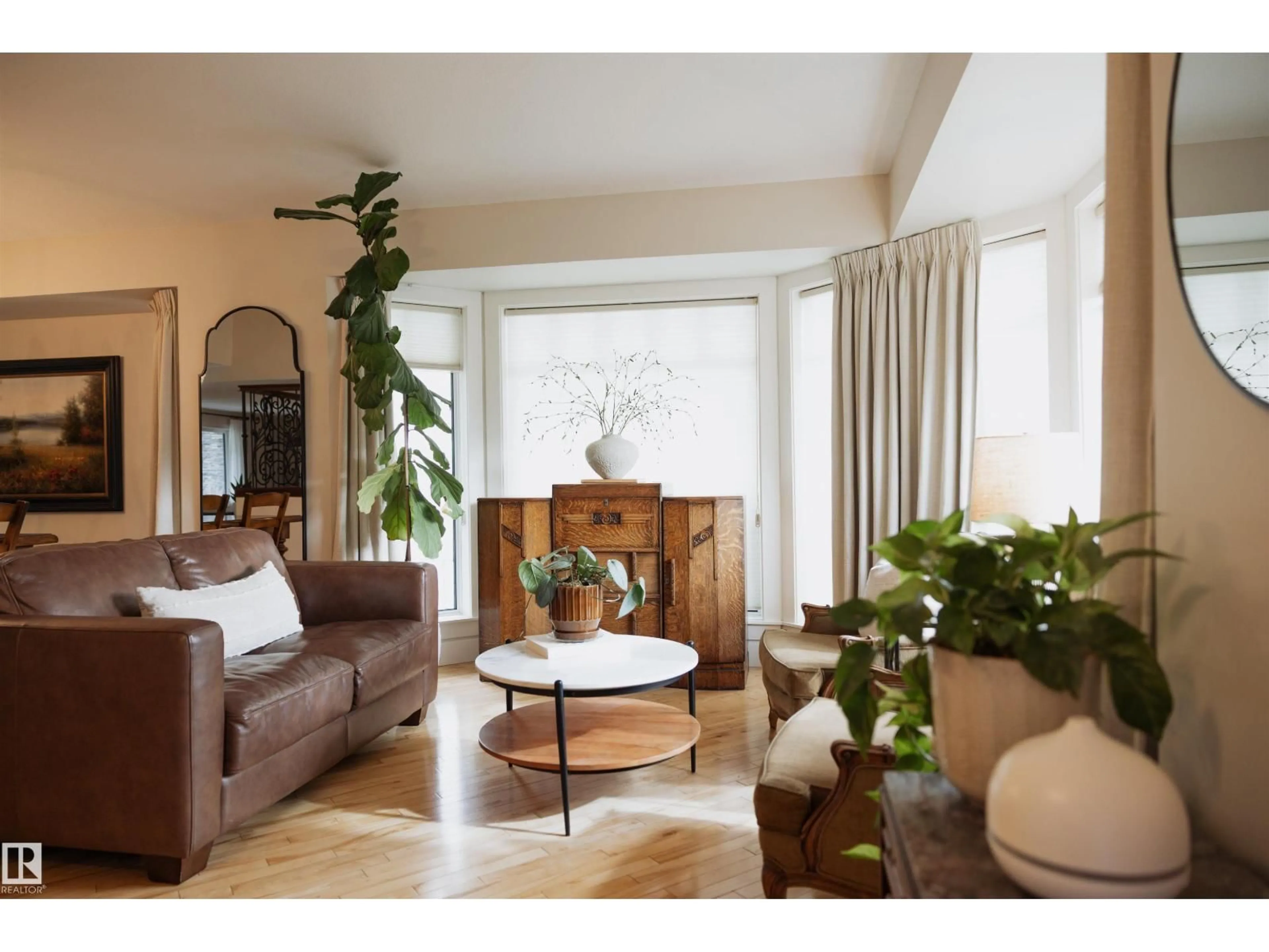 Living room with furniture, wood/laminate floor for 48 ASTER PT, Sherwood Park Alberta T8H1M6