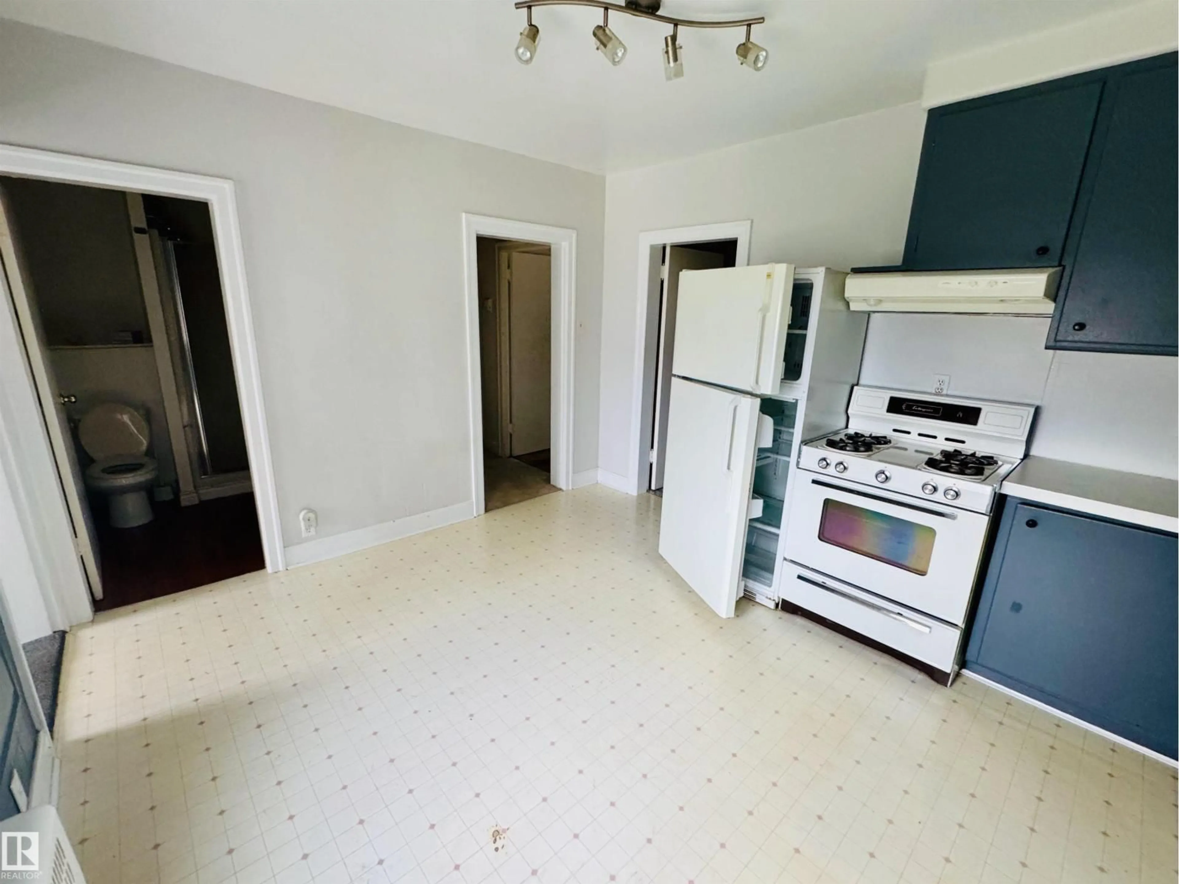 A pic of a room for 4829 51 AV, St. Paul Town Alberta T0A3A3
