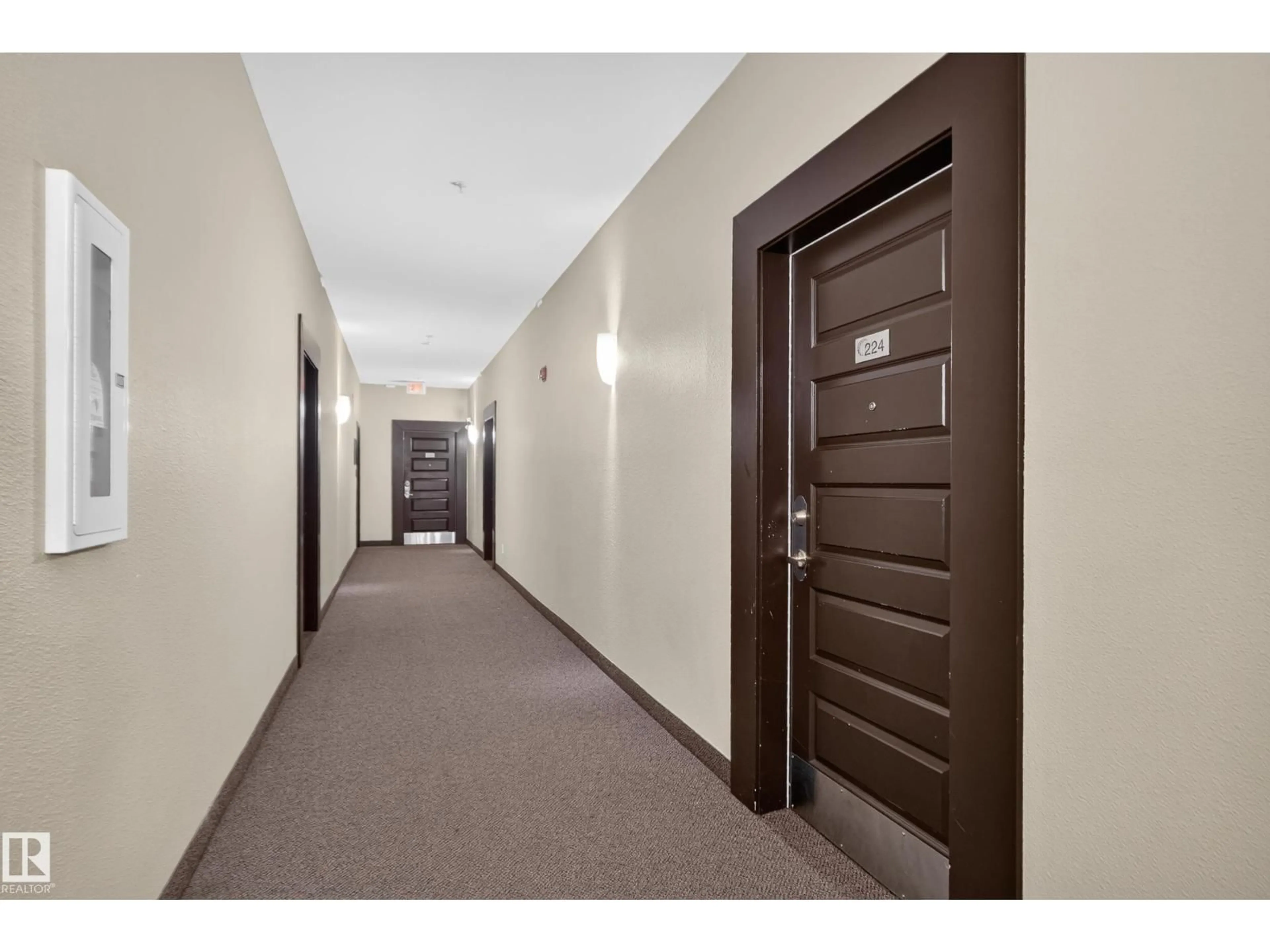 Indoor foyer for 224 - 304 AMBLESIDE LI, Edmonton Alberta T6W0V2