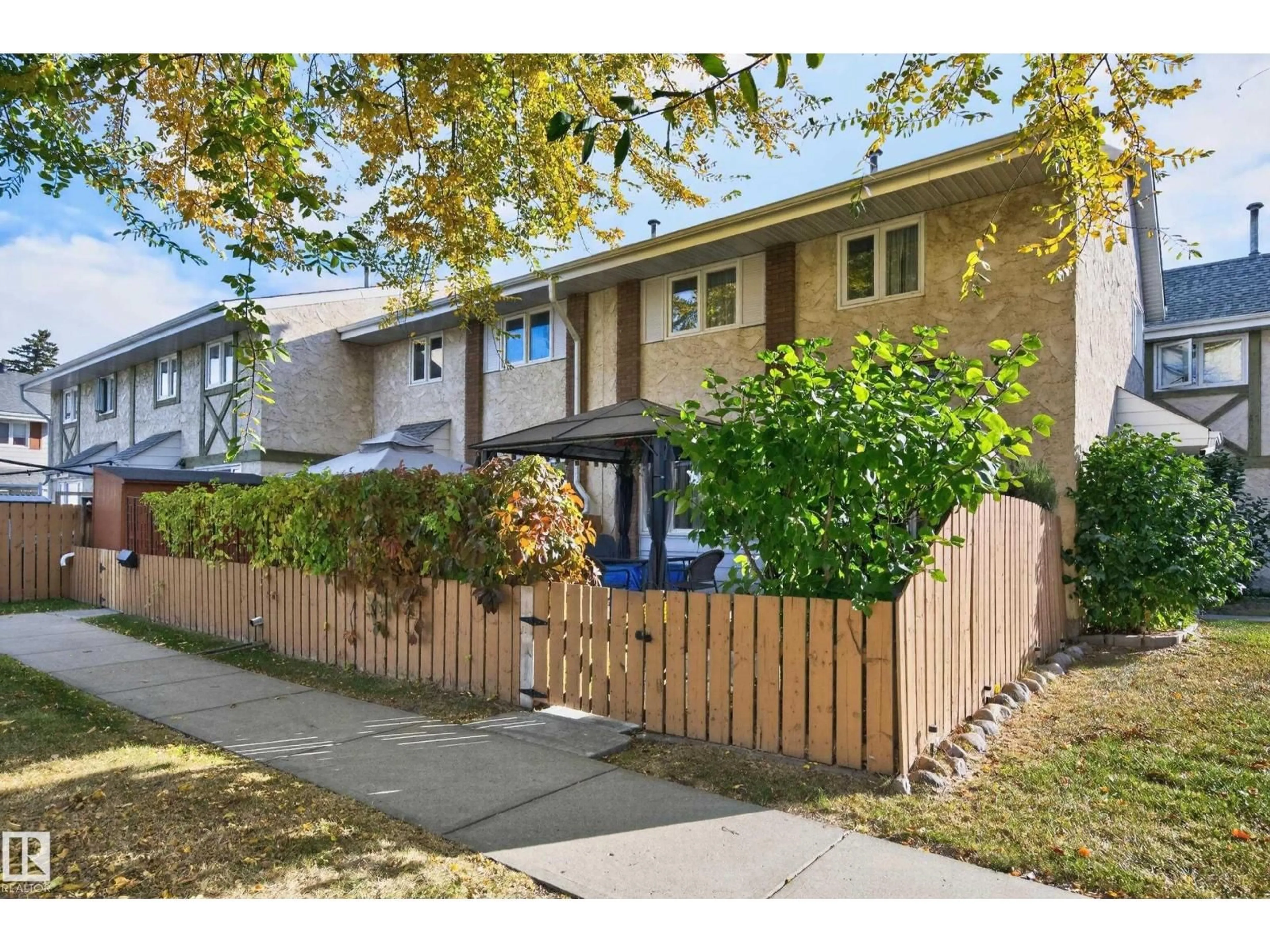 Unknown for 15A CALLINGWOOD CO, Edmonton Alberta T5T0H5