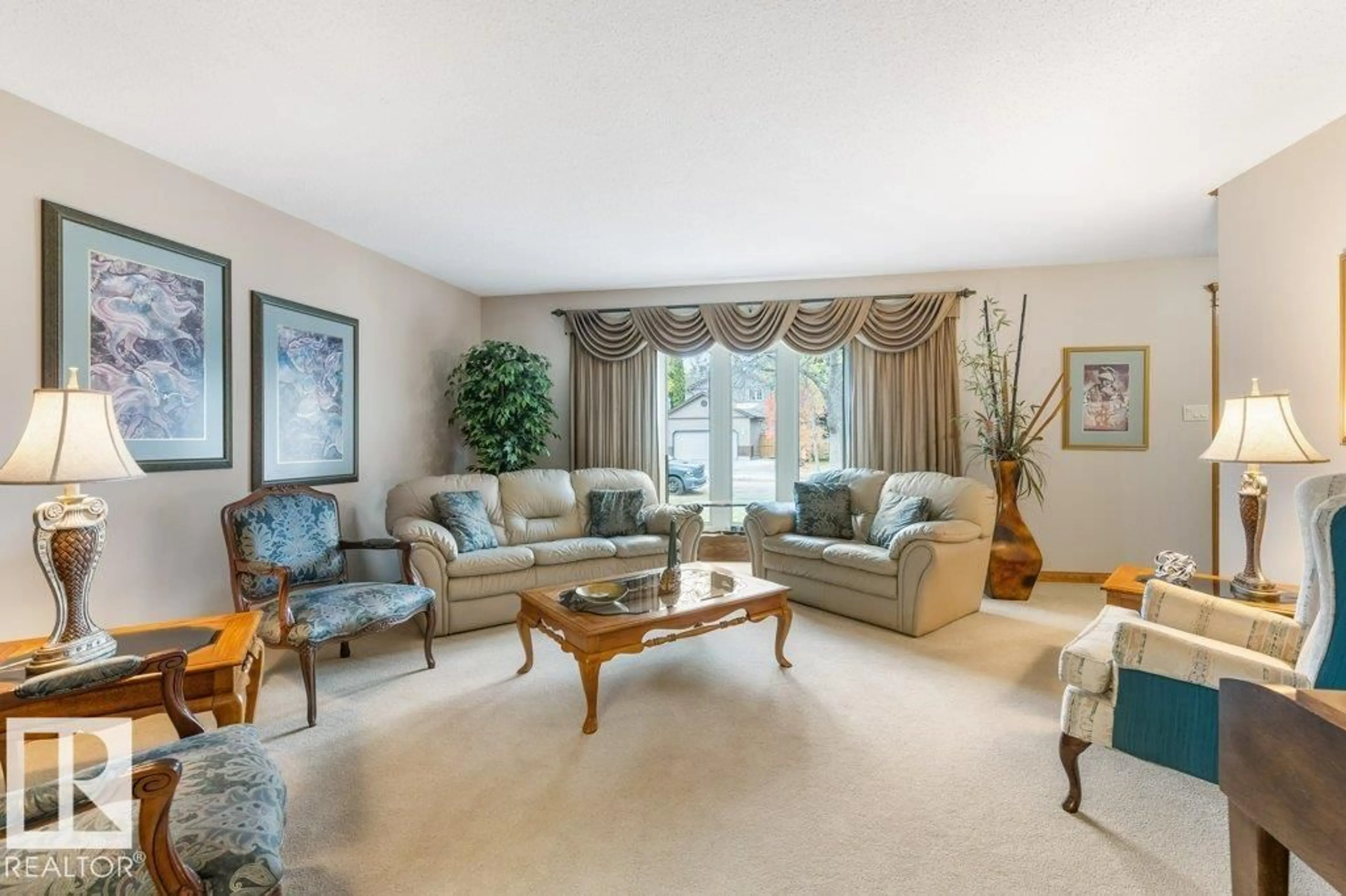 Living room with furniture, unknown for 21 LORNE CR, St. Albert Alberta T8N3R5