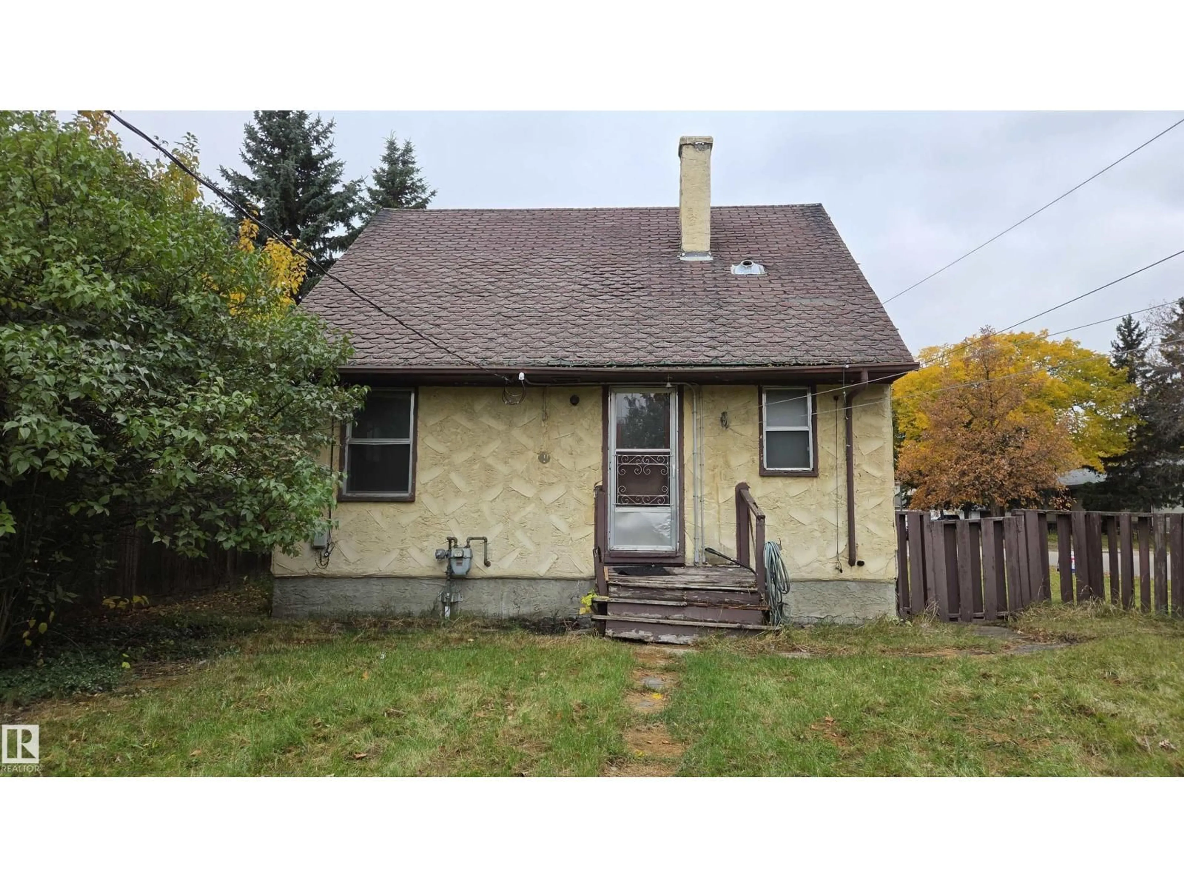 Unknown for NW - 12147 126 ST, Edmonton Alberta T5L0W6