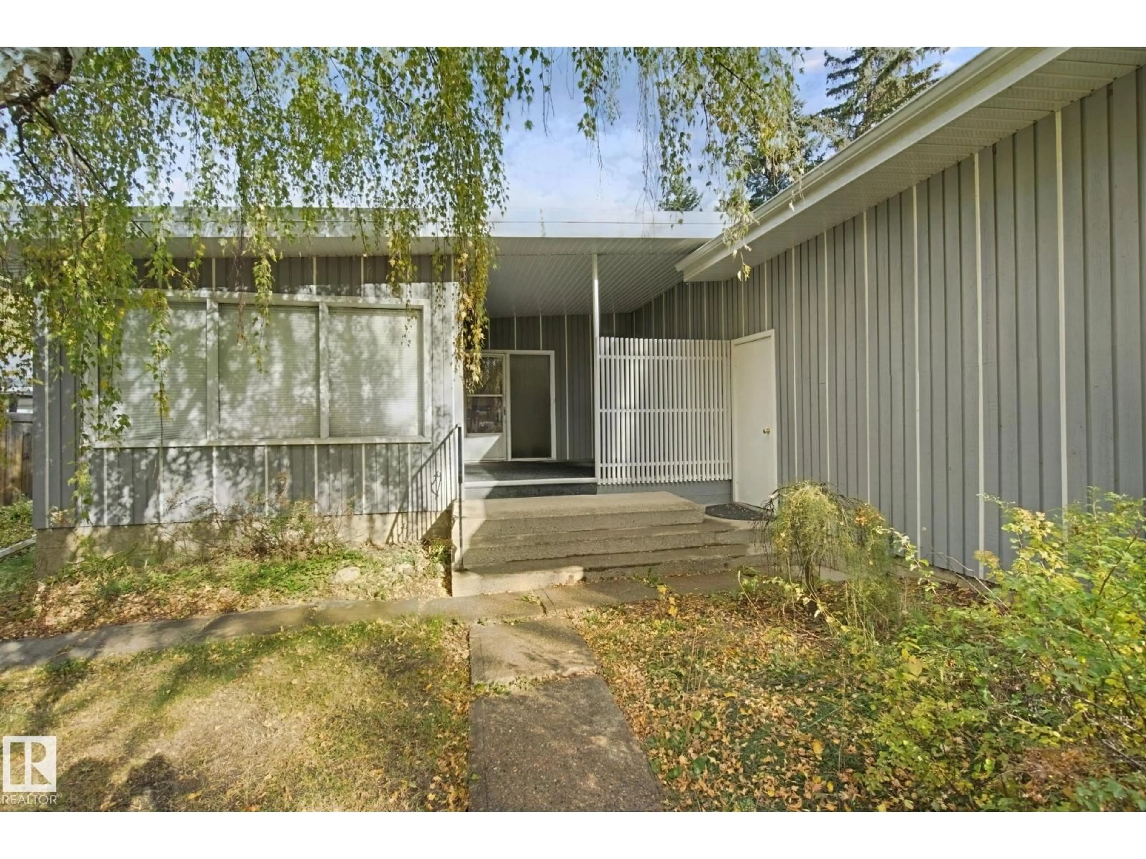 Unknown for 15432 78 AV, Edmonton Alberta T5R3E1