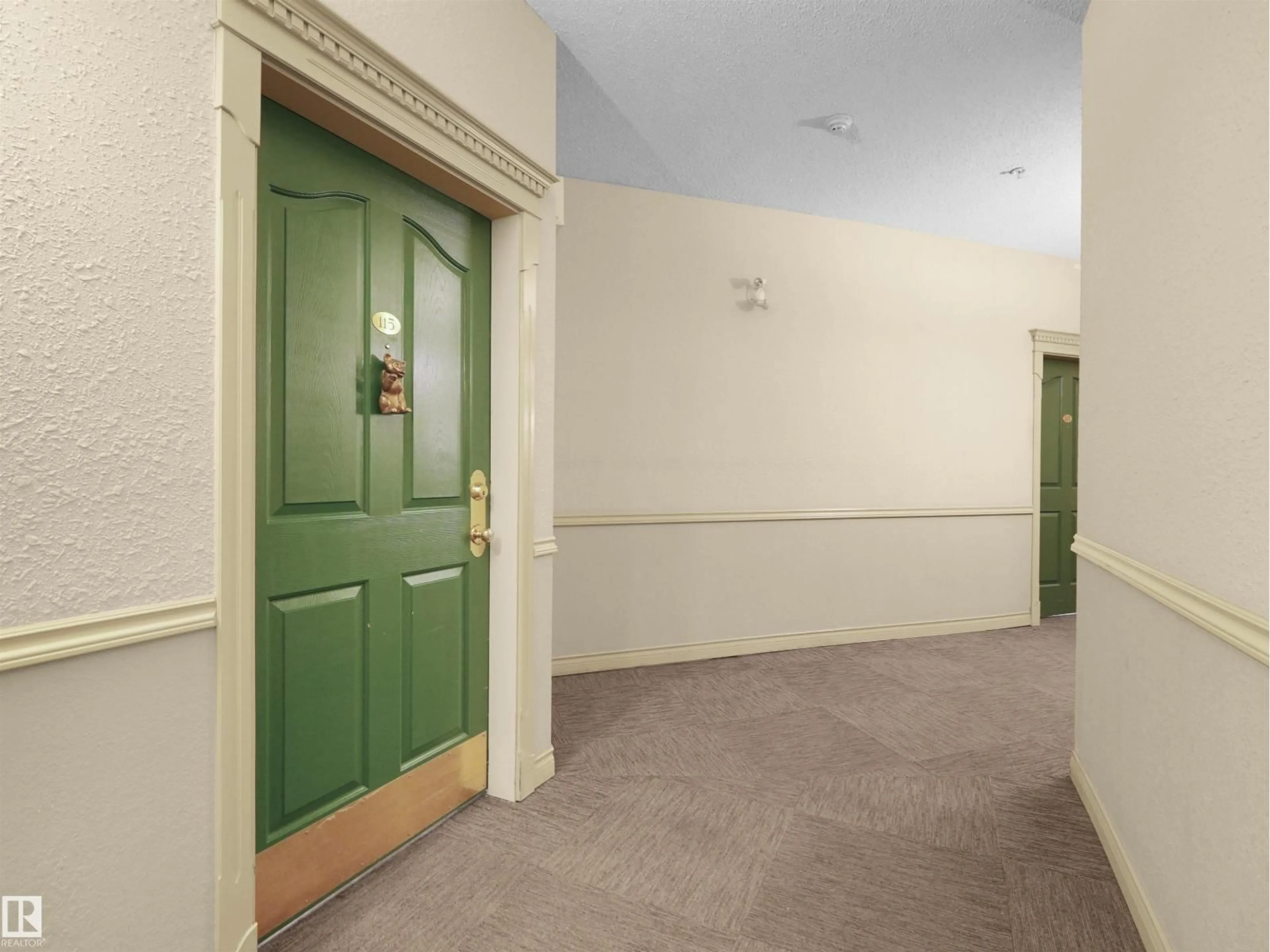 Indoor foyer for #115 - 911 RABBIT HILL RD, Edmonton Alberta T6R2S7