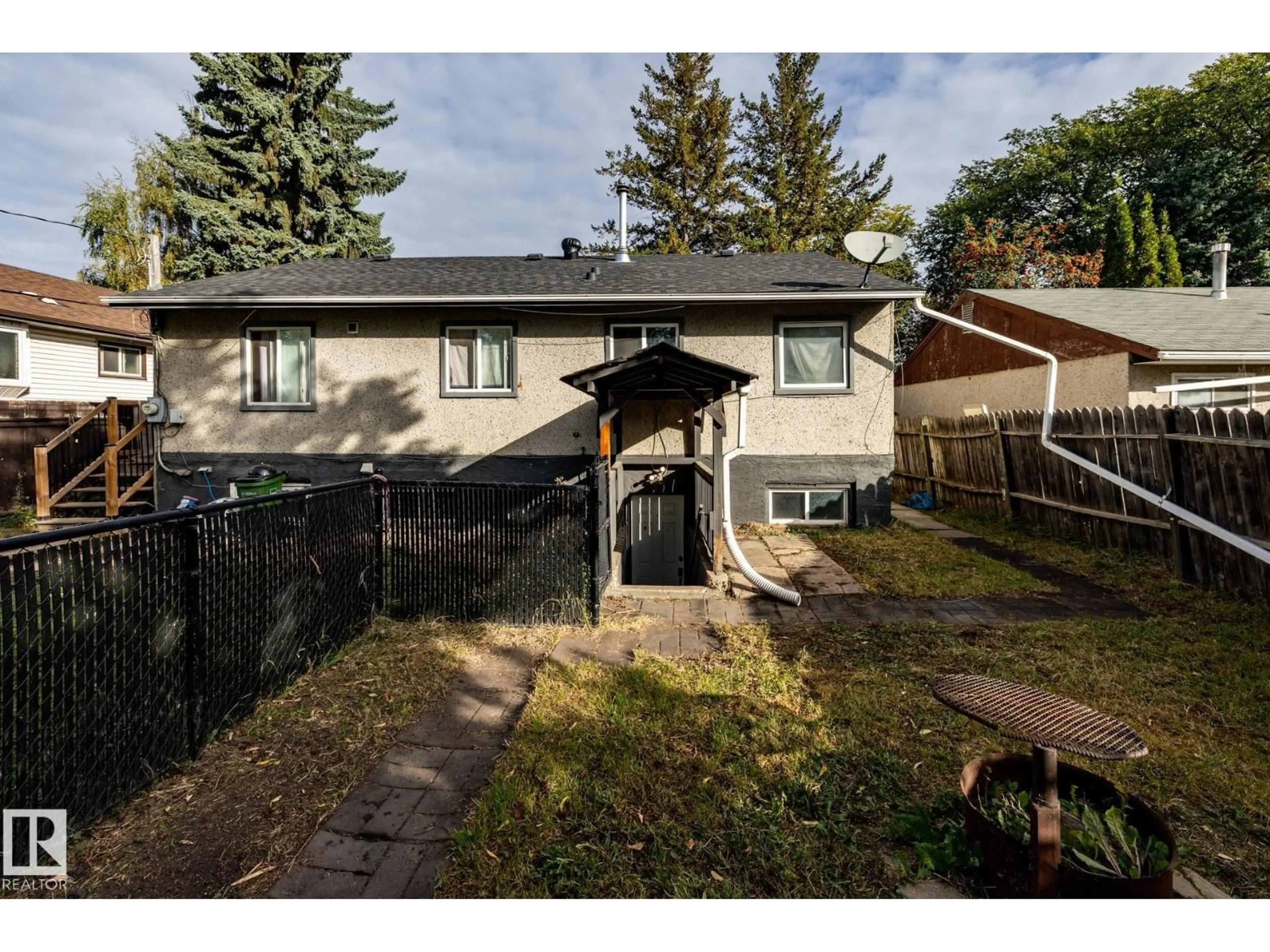 A pic from outside/outdoor area/front of a property/back of a property/a pic from drone, street for 10619 129 AV, Edmonton Alberta T5E0L3