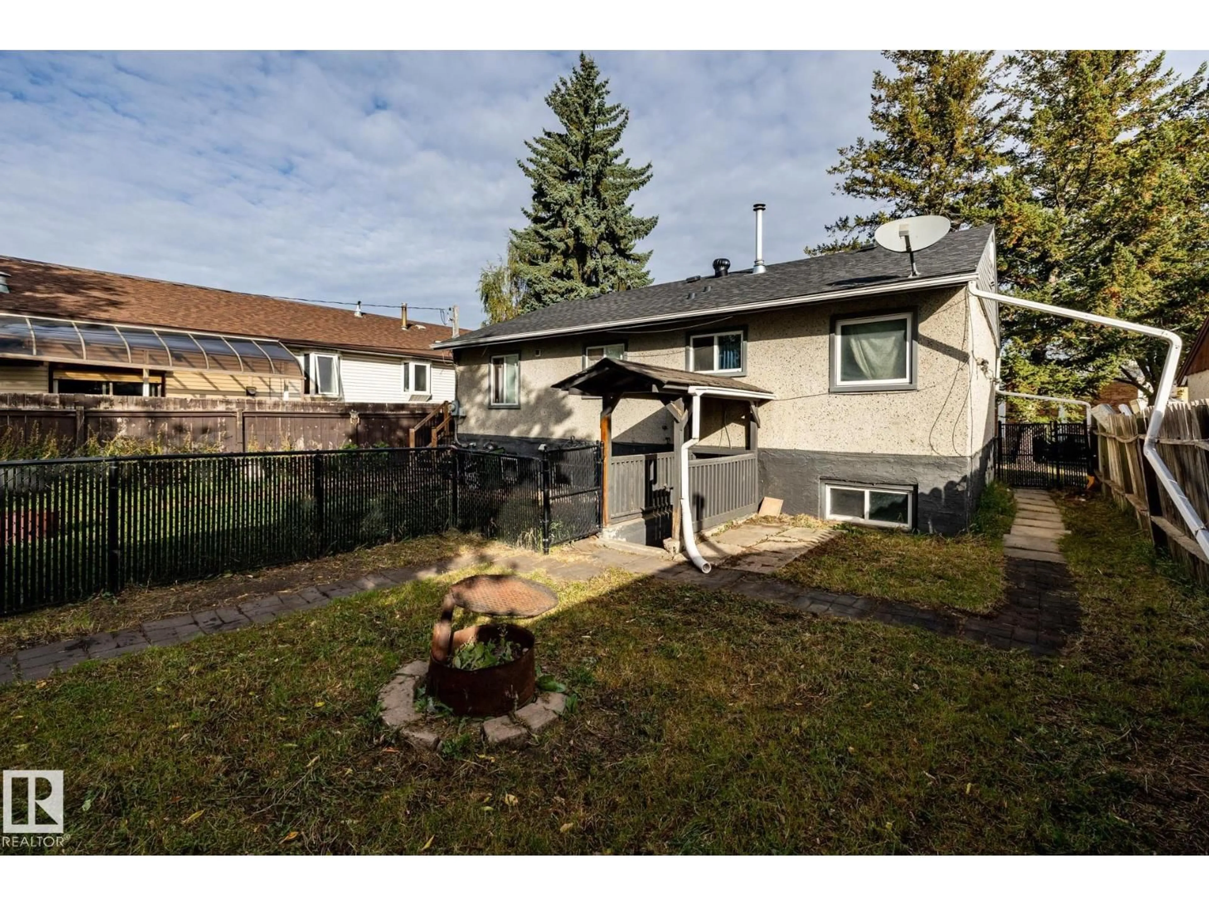 A pic from outside/outdoor area/front of a property/back of a property/a pic from drone, street for 10619 129 AV, Edmonton Alberta T5E0L3