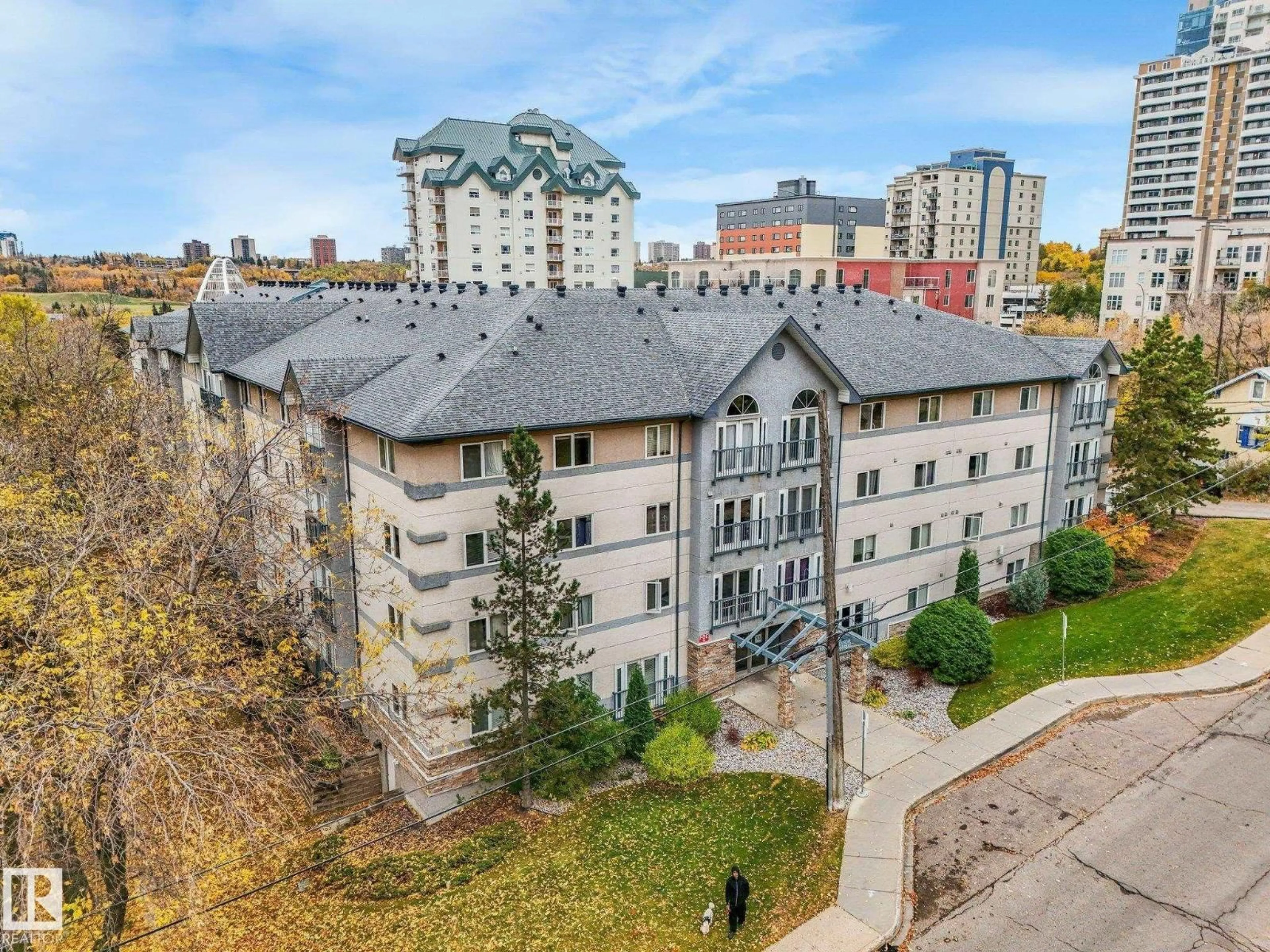 A pic from outside/outdoor area/front of a property/back of a property/a pic from drone, city buildings view from balcony for 202 - 10403 98 AV, Edmonton Alberta T5K2Y5