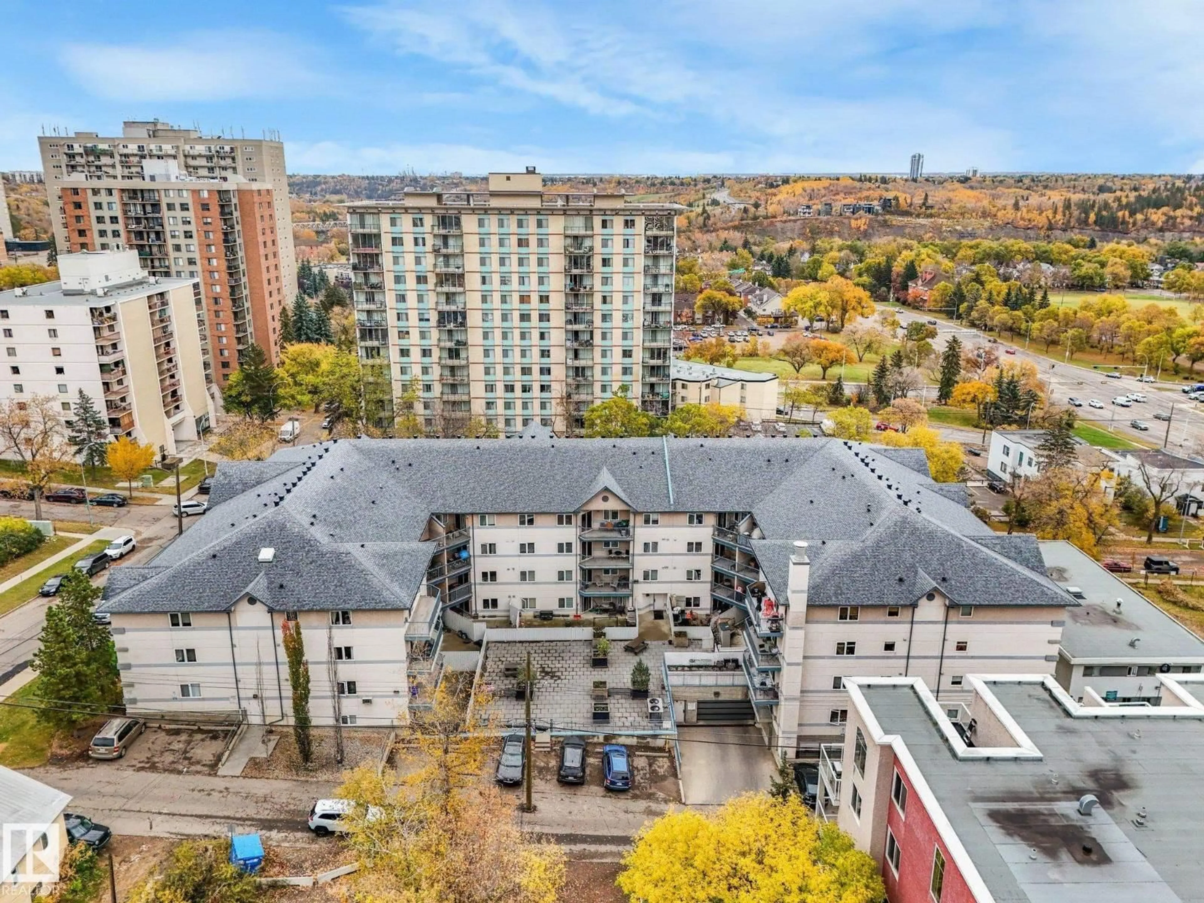 A pic from outside/outdoor area/front of a property/back of a property/a pic from drone, city buildings view from balcony for 202 - 10403 98 AV, Edmonton Alberta T5K2Y5