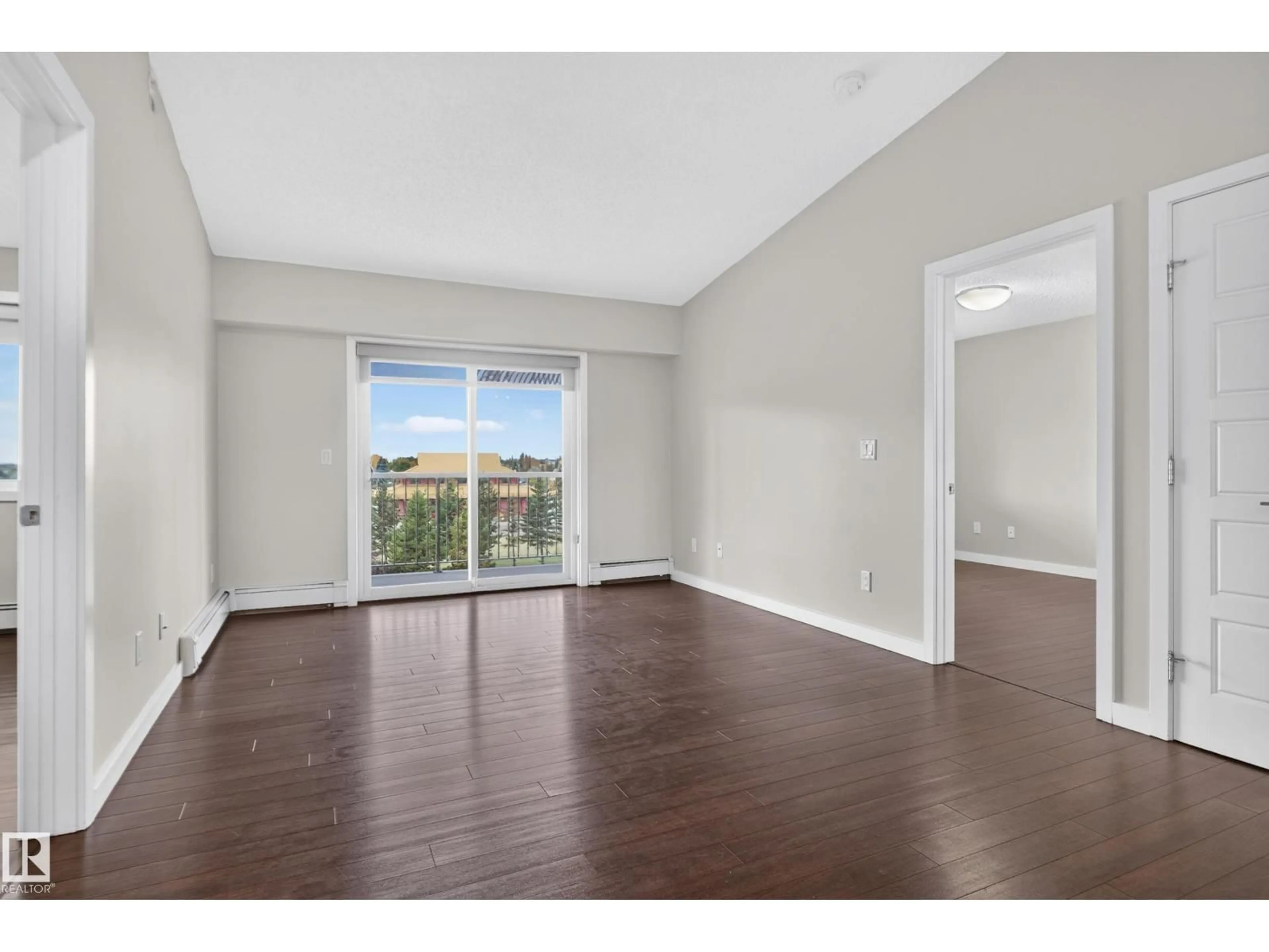 A pic of a room for #401 - 14808 125 ST, Edmonton Alberta T5X0G1